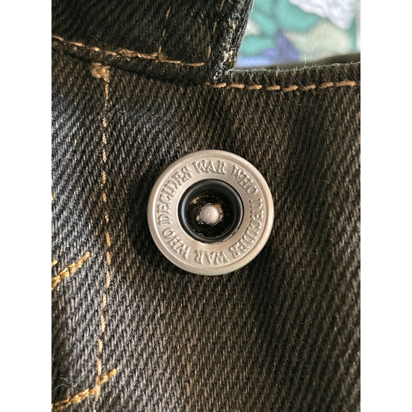 Who Decides War Who Decides War x Barriers Monument Denim Jacket 'Coal' Size US S / EU 44-46 / 1 - 5 Thumbnail
