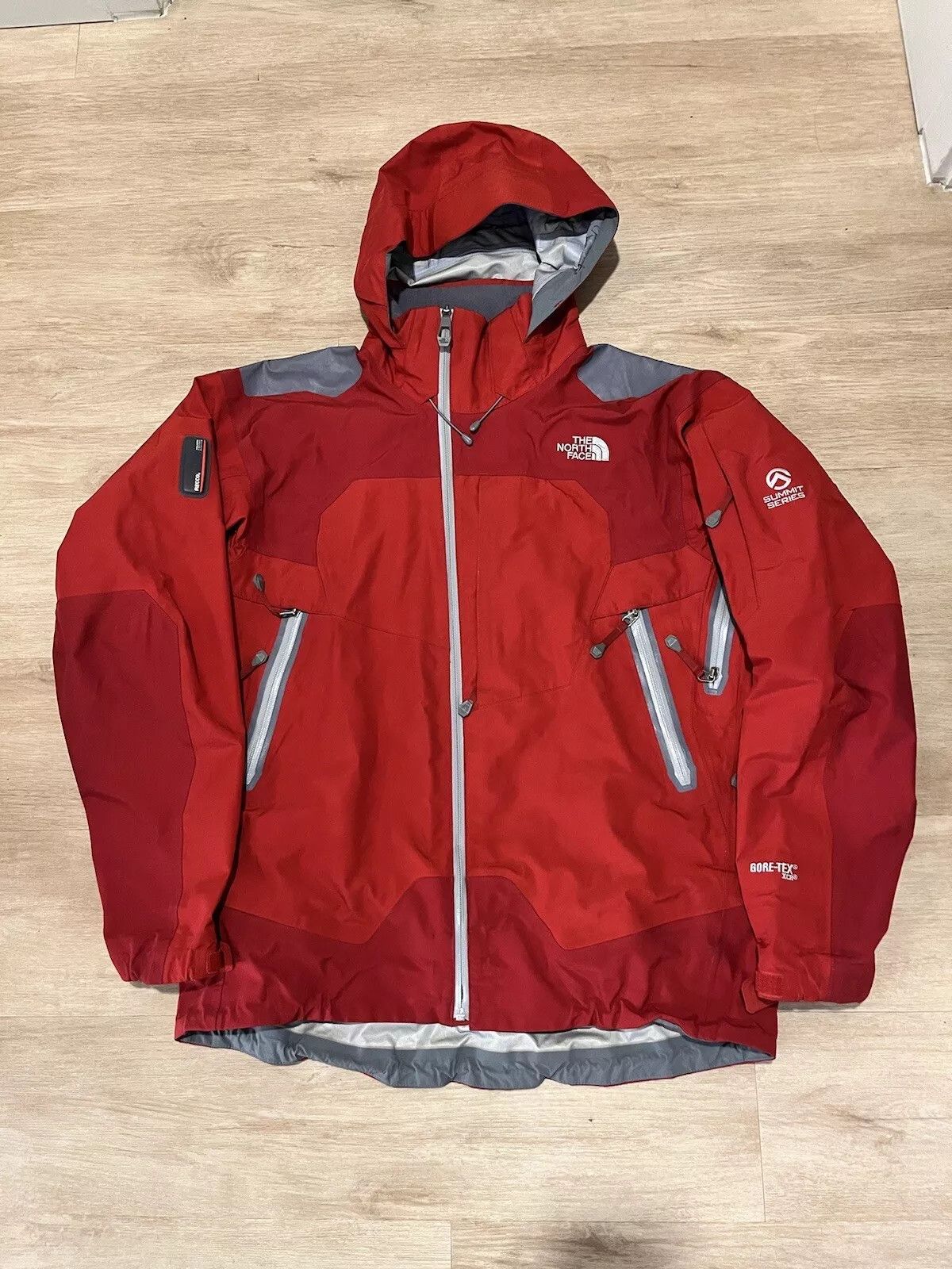 The North Face Gore-Tex Summit Series Recco outlets Avalance rescue system jacket mens m