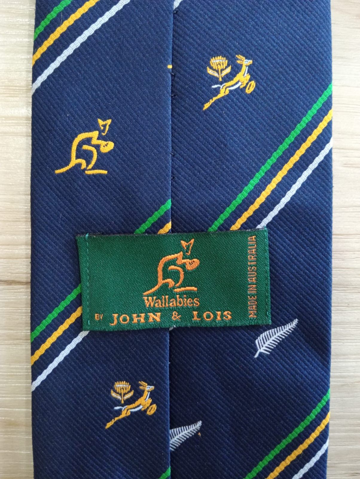 Canterbury of New Zealand Tri Nation rugby nectie Size ONE SIZE - 4 Thumbnail