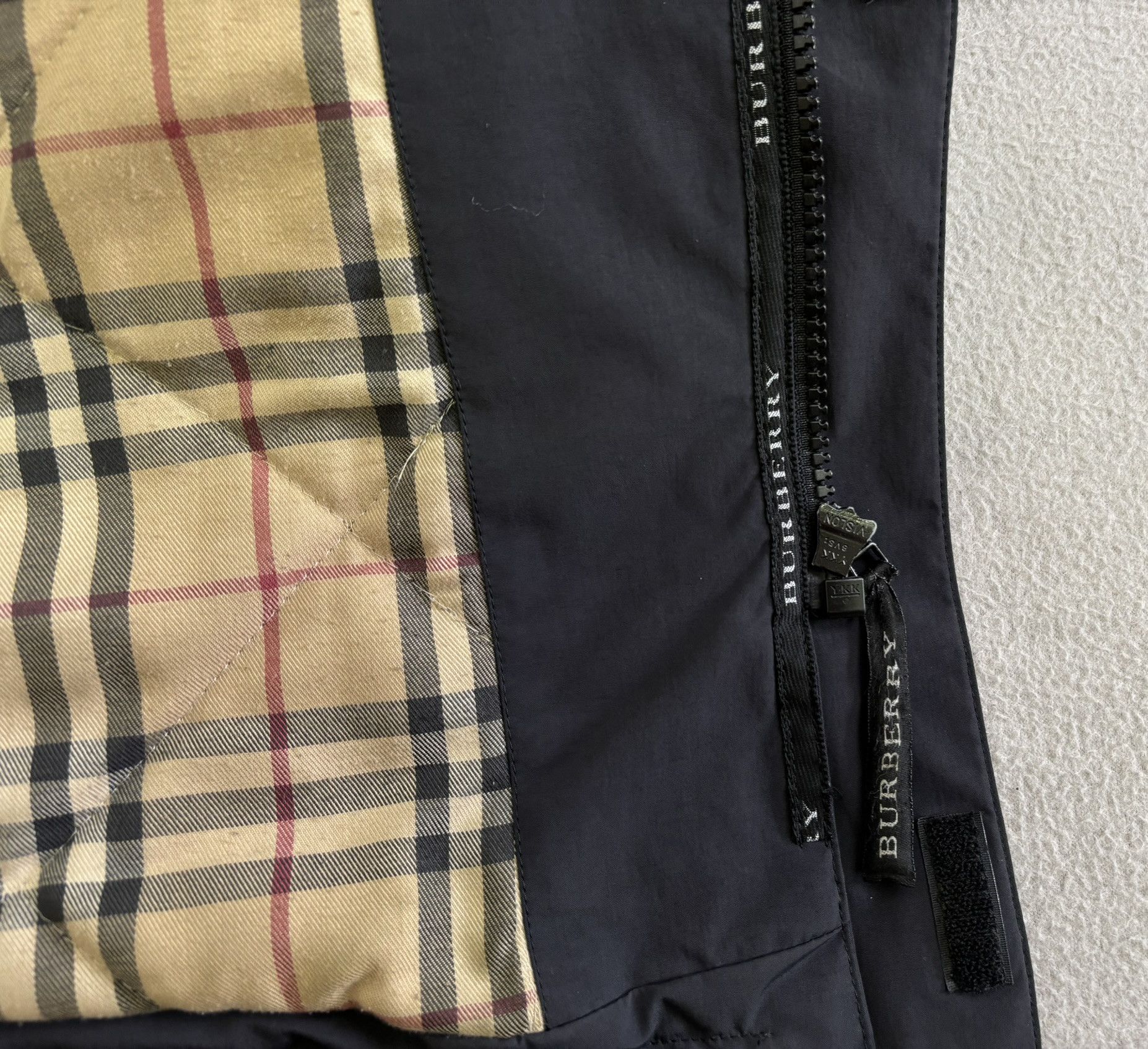 Burberry Burberry vintage black coat size XXL Size US XXL / EU 58 / 5 - 18 Thumbnail