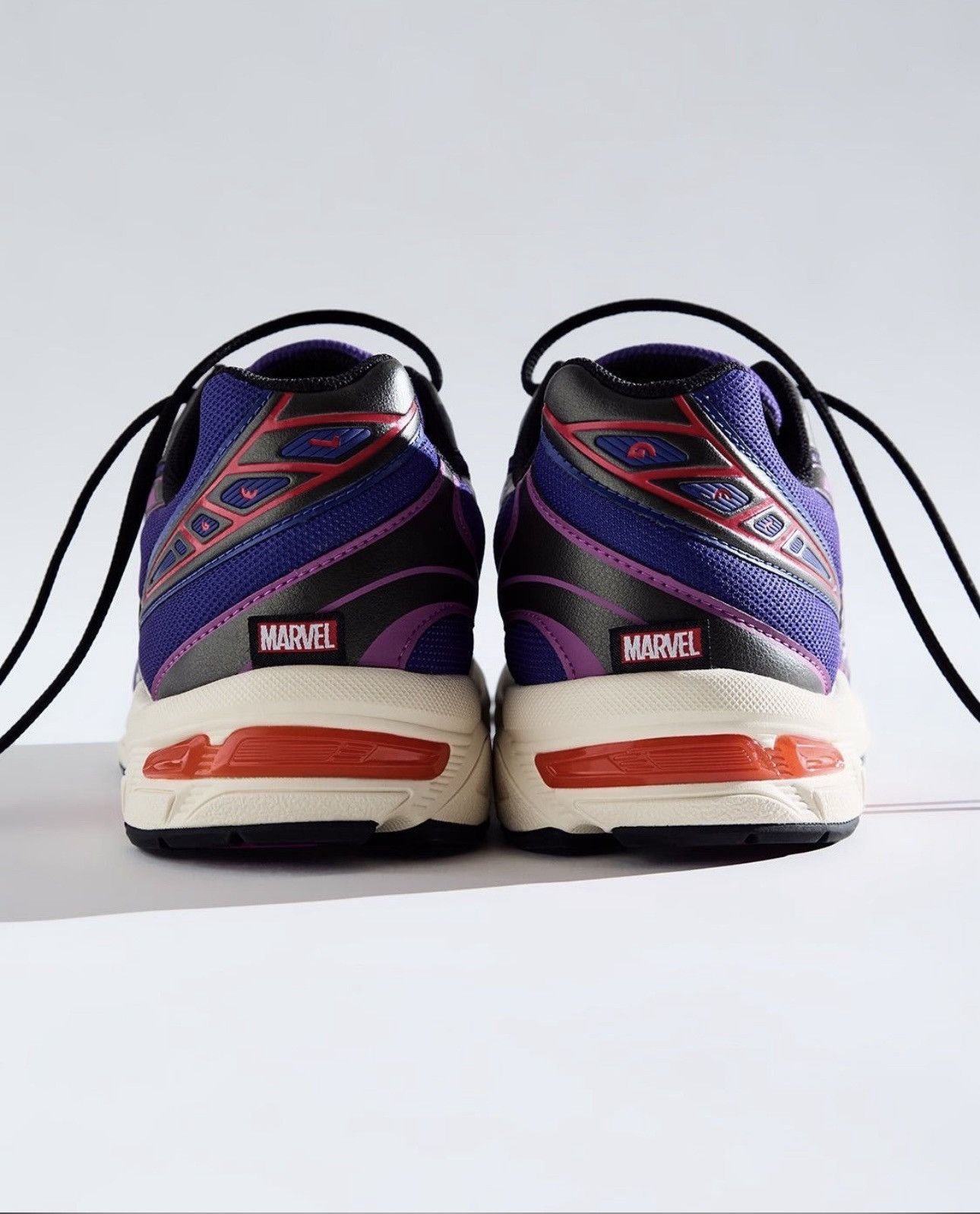Asics × Kith × Marvel Comics Kith X Marvel Asics Magneto 9.5 Size US 9.5 / EU 42-43 - 10 Thumbnail