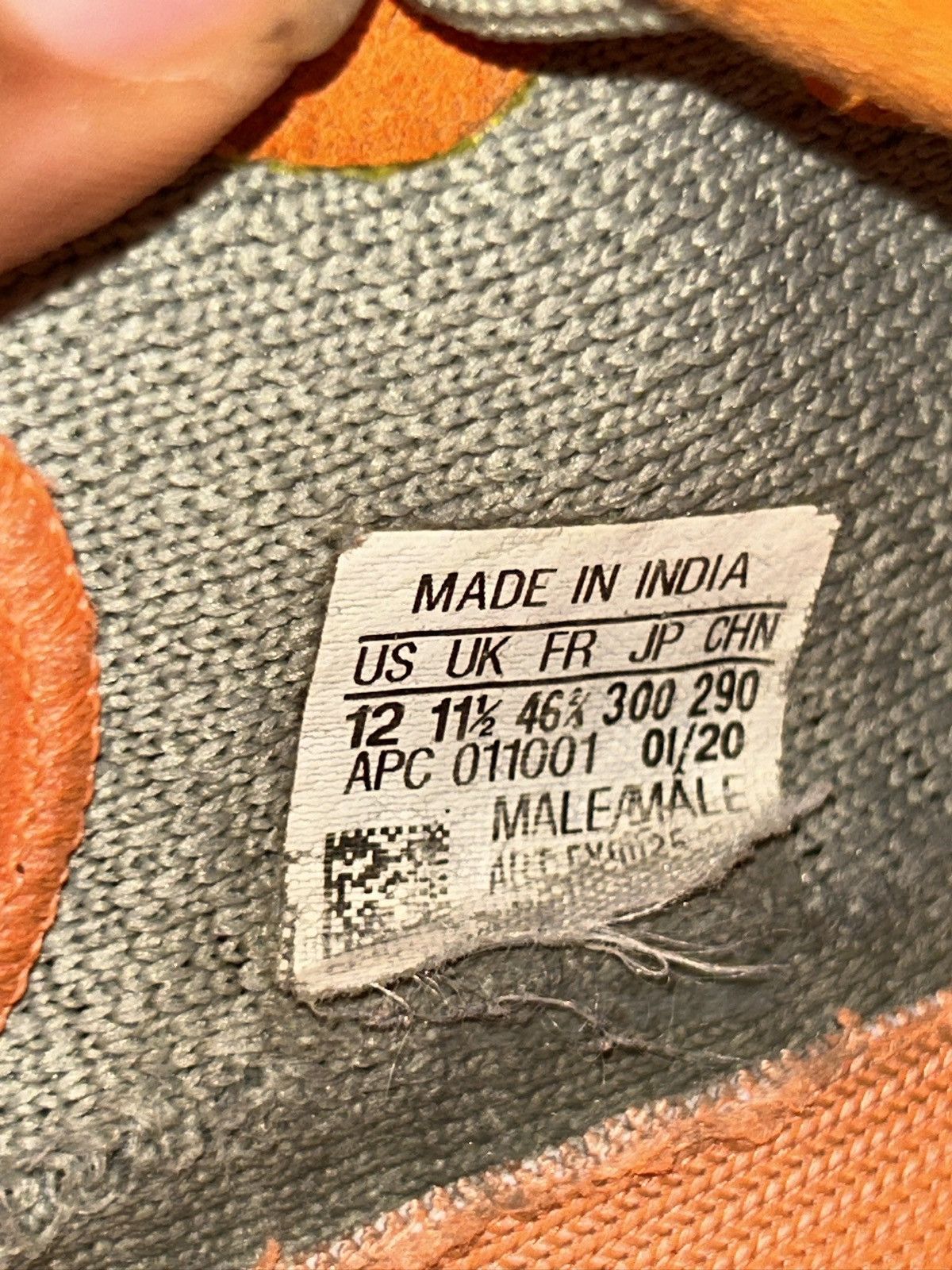 Adidas Yeezy 350 V2 Desert Sage Size 12 Size US 12 / EU 45 - 6 Thumbnail
