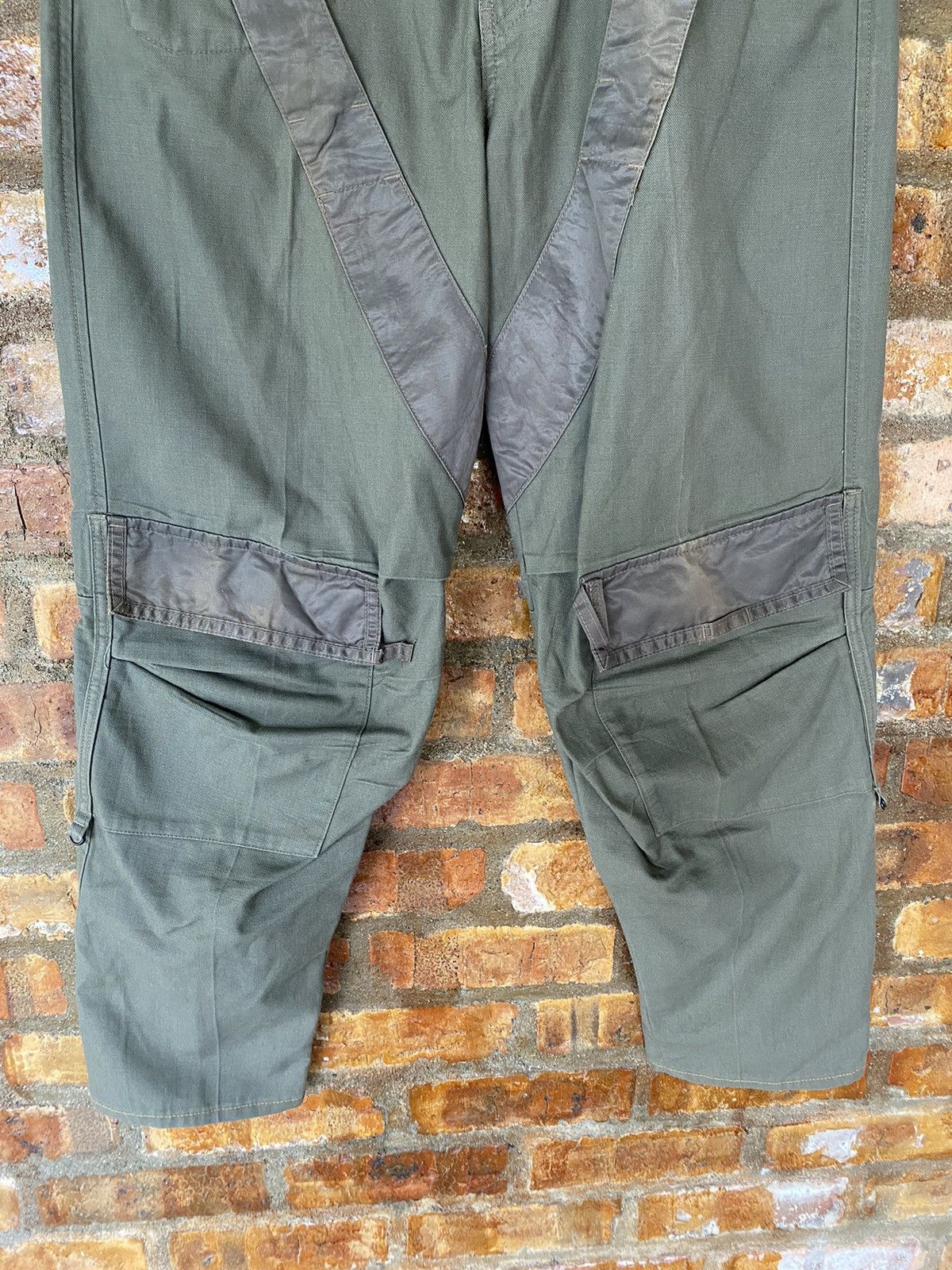 14th Addiction × Japanese Brand × Marithe + Francois Girbaud Marithe Francois Girbaud Bondage parachute knee pocket pants Size US 32 / EU 48 - 9 Thumbnail