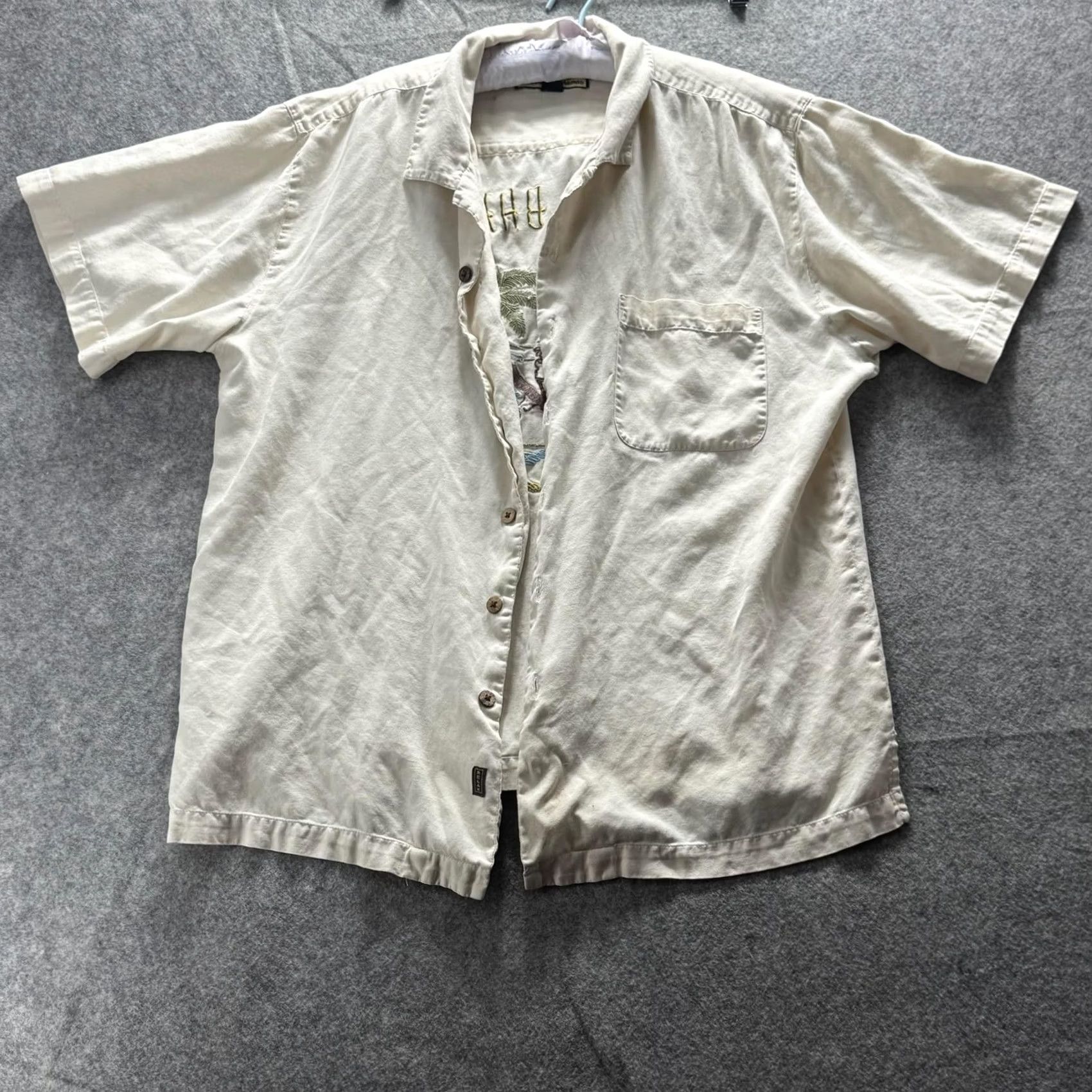 Tommy Bahama Tommy Bahama Shirt Mens L Beige Silk Paradise Relax Embroidered Back Graphic Size US L / EU 52-54 / 3 - 2 Thumbnail