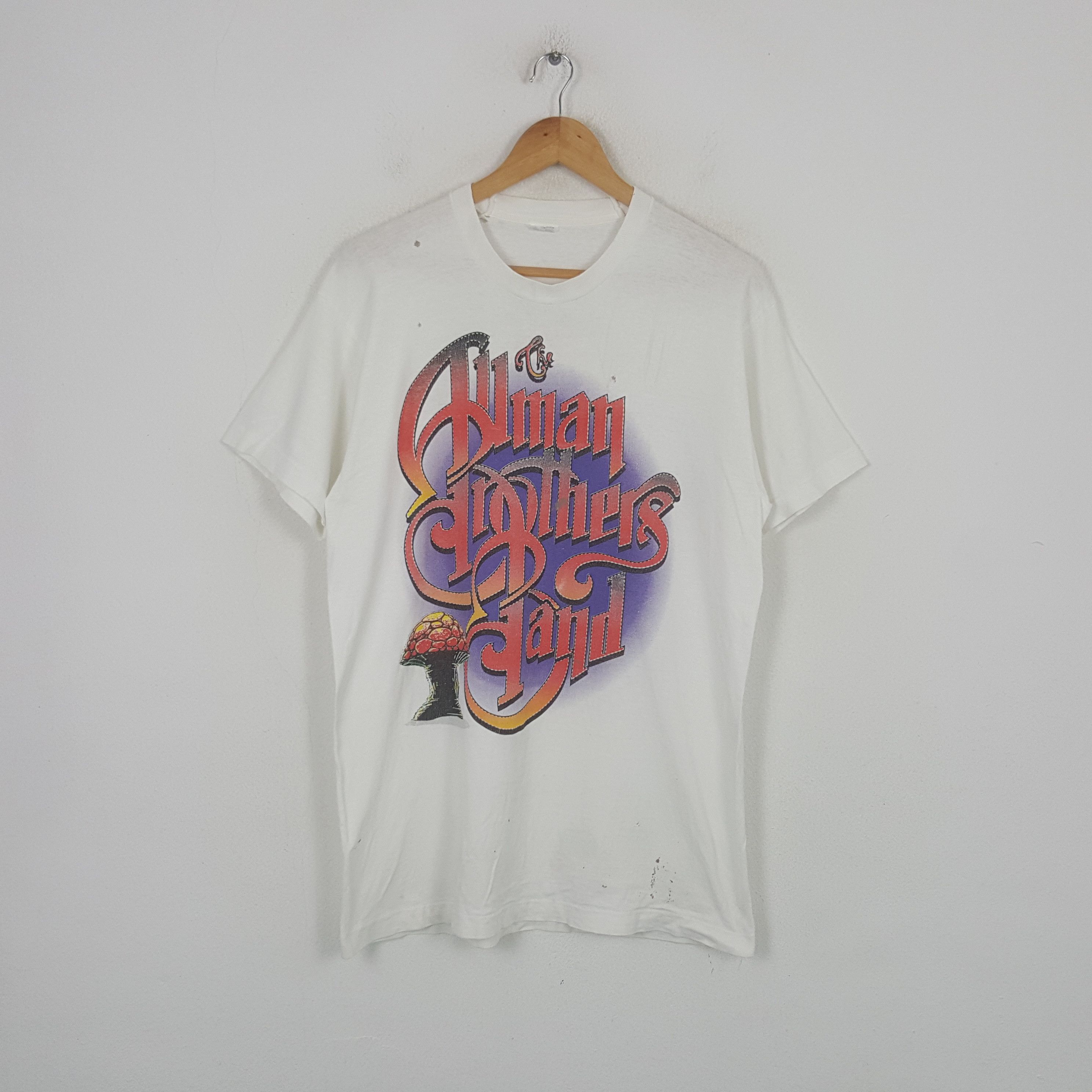 Band Tees Vintage The Allman Brothers Band Distressed Tshirt RR29 Size US L / EU 52-54 / 3 - 3 Thumbnail