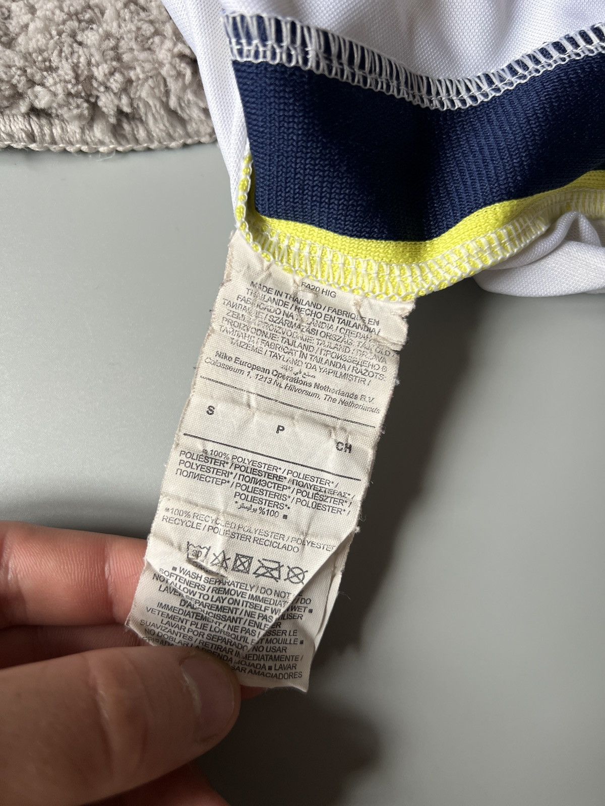 Nike × Vintage Tottenham Nike 2019/2020 football jersey Hotspur Size US S / EU 44-46 / 1 - 9 Thumbnail