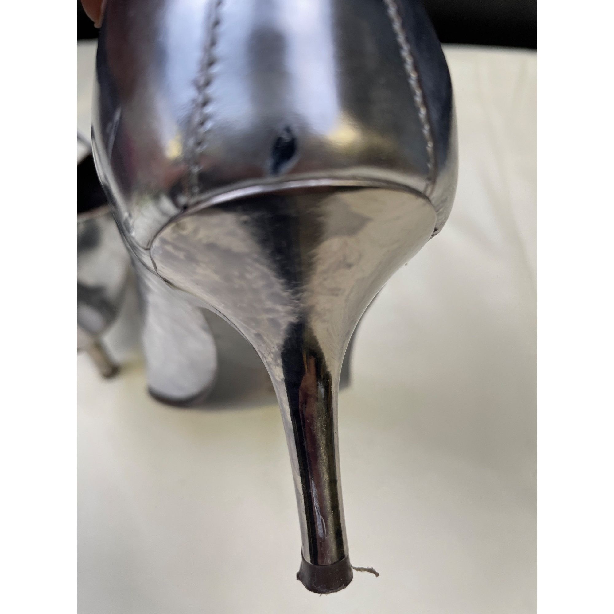 Other Donald J Pliner Women's Leather Silver \Pumps/Shoes/Heel 2.7 Size US 6 / IT 36 - 7 Thumbnail