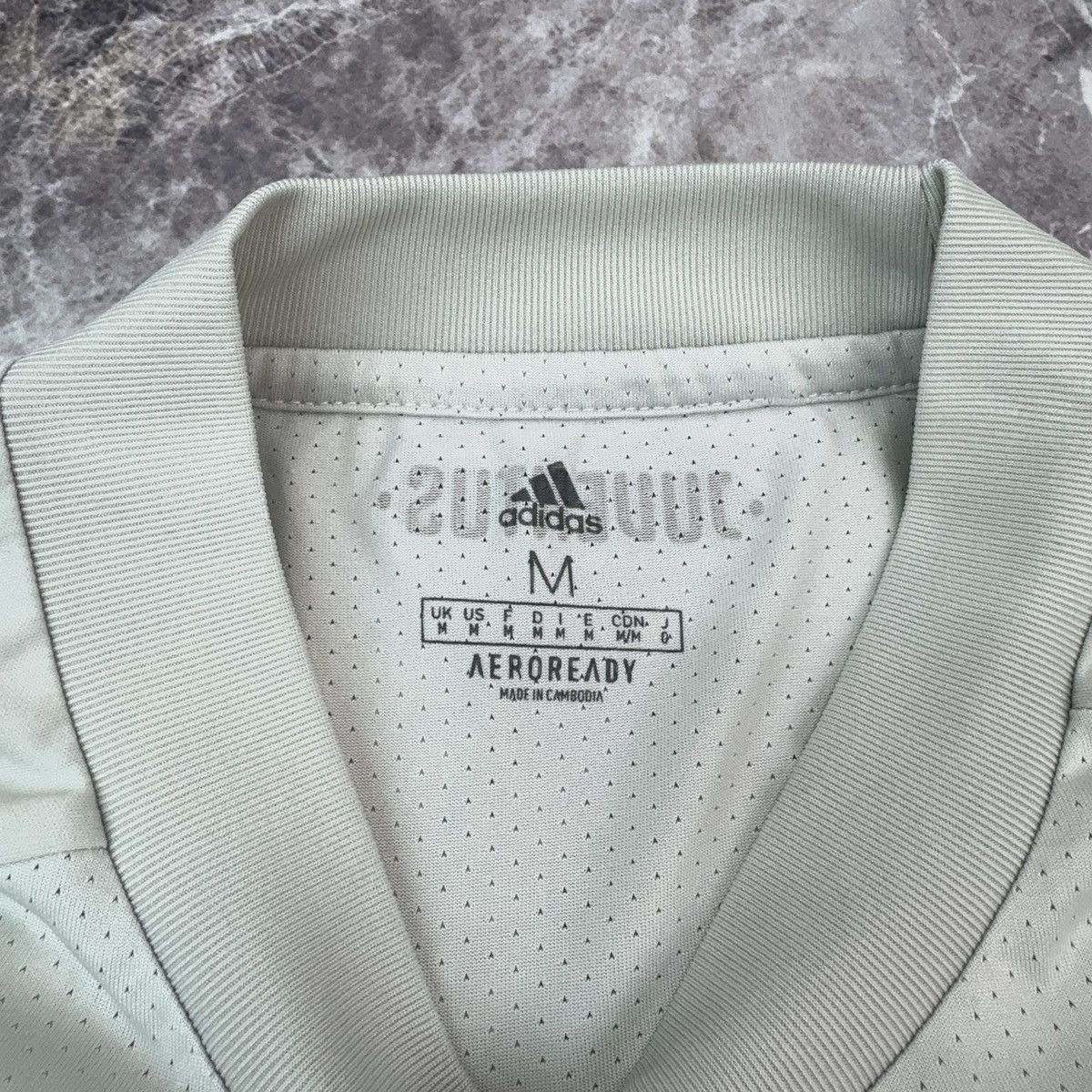 Adidas Adidas Juventus Jersey Training 2020-2021 Soccer Football Size US M / EU 48-50 / 2 - 10 Thumbnail
