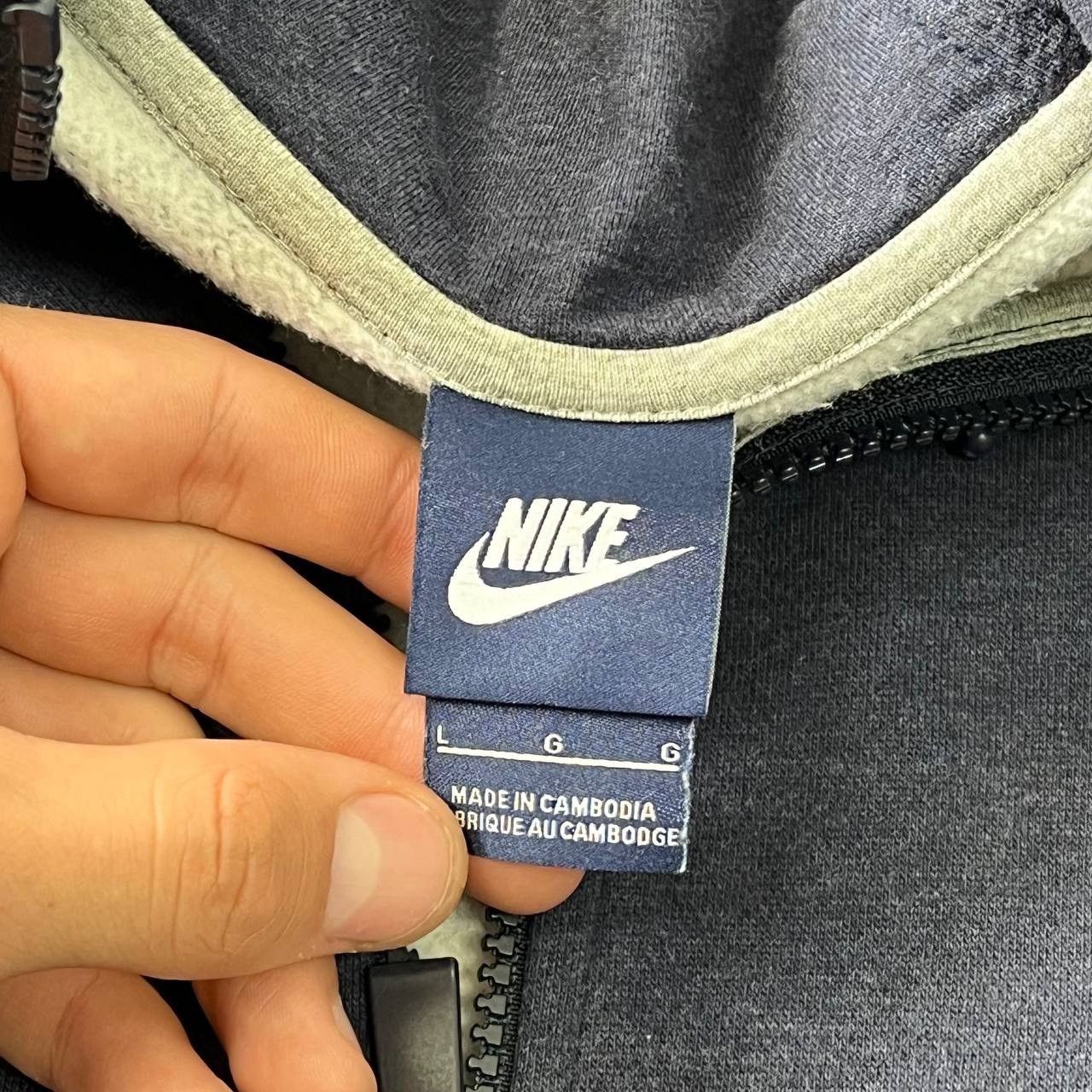 Nike × Vintage Vintage Streetwear Zip Hoodie Nike Y2K Basic Size US L / EU 52-54 / 3 - 2 Thumbnail