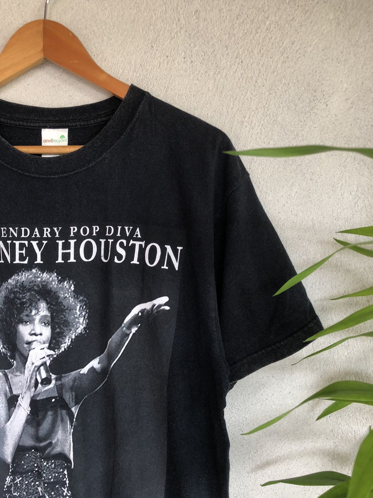 Band Tees × Vintage Vintage Y2K Whitney Houston Legendary Pop Diva Tee Size US L / EU 52-54 / 3 - 5 Thumbnail