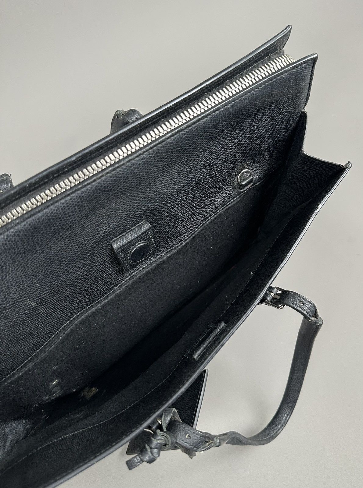 Balenciaga Balenciaga - City Plate Portfolio - Grain Leather Two-way Size ONE SIZE - 20 Thumbnail