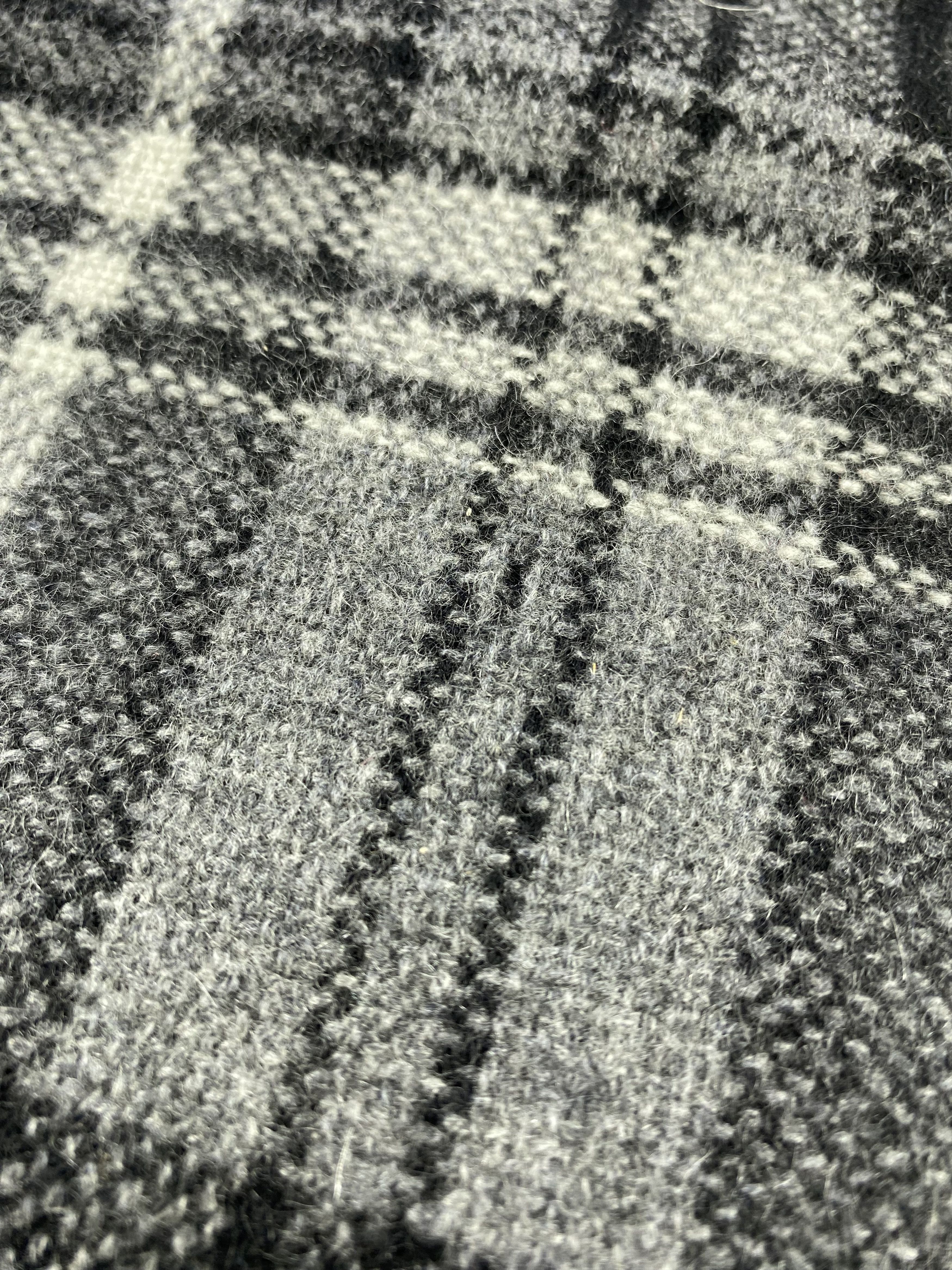 Pierre Balmain Pierre Balmain Scarf / Muffler / Neckwear - WW193 Size ONE SIZE - 2 Thumbnail