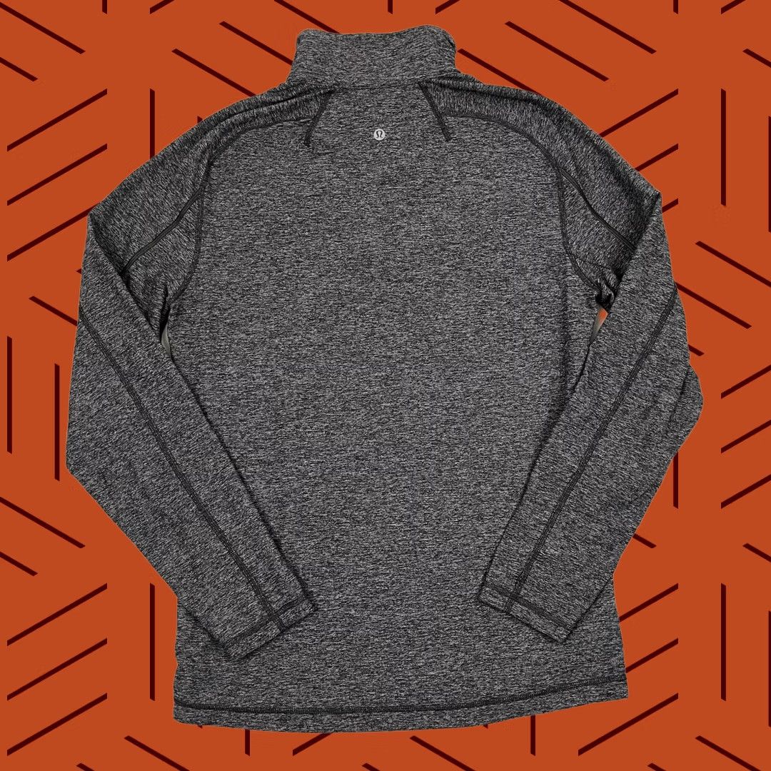 Lululemon Lululemon Pullover Mens S Heather Gray Active Performance Quarter Zip Golf Prep Shirt Size US S / EU 44-46 / 1 - 1 Thumbnail