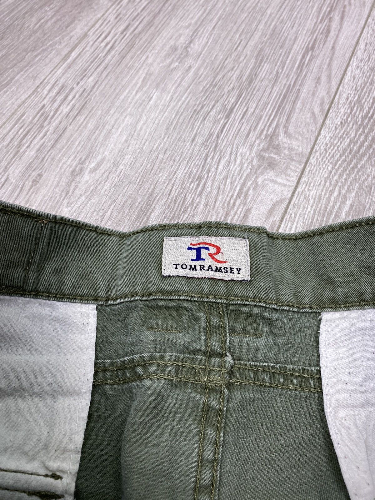 Japanese Brand Vintage Khaki Baggy Cargo Pants size 34 Size US 34 / EU 50 - 8 Thumbnail