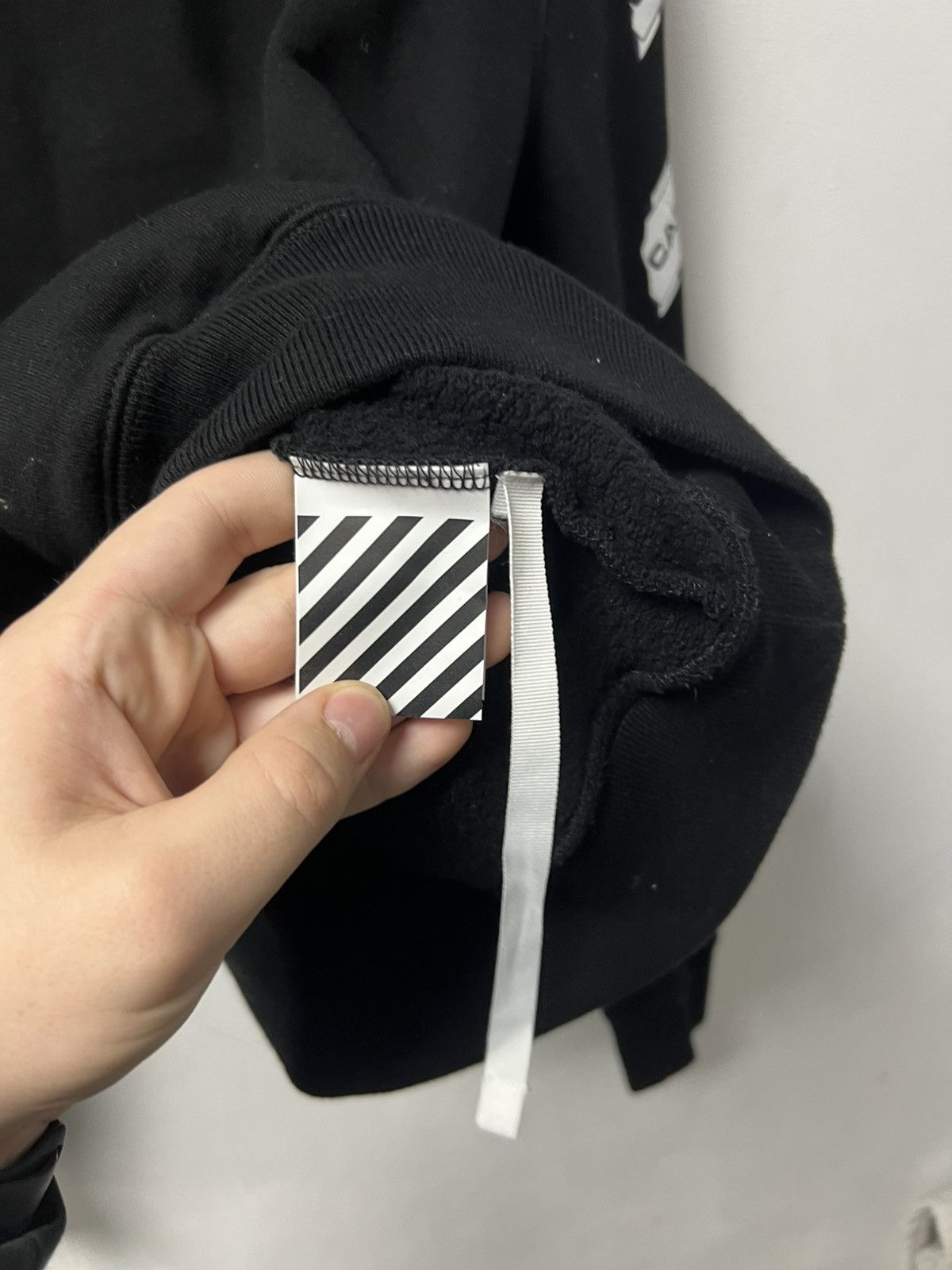 Off-White Off-White Airport Tape Balck Hoodie Size US XS / EU 42 / 0 - 7 Thumbnail