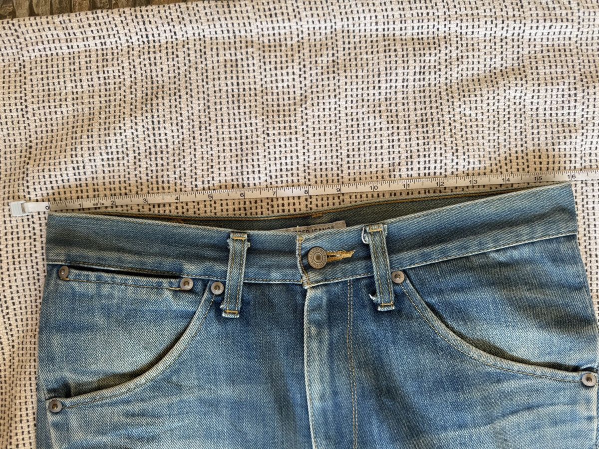 Vintage Levi's Engineered Jeans Made in Japan tight fit