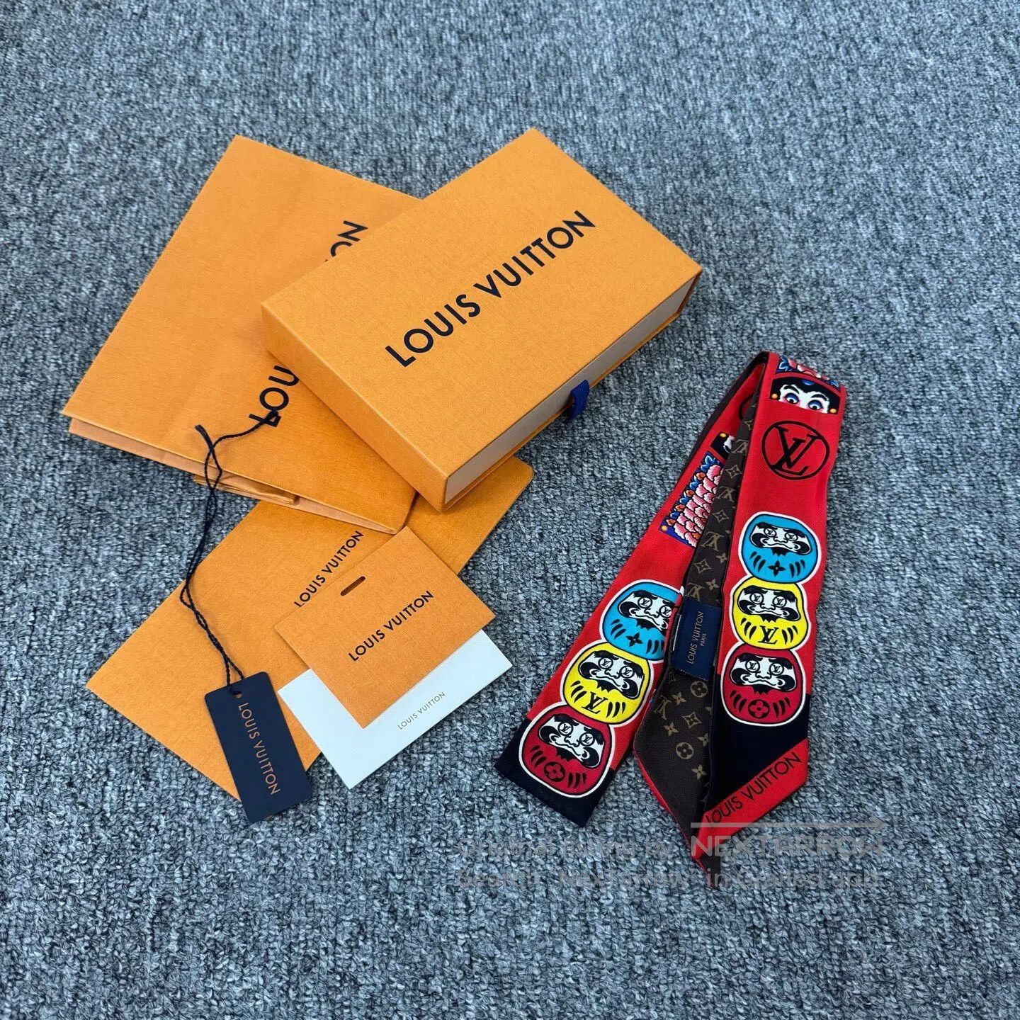 Louis Vuitton × Supreme Supreme x Louis Vuitton Baseball Gloves