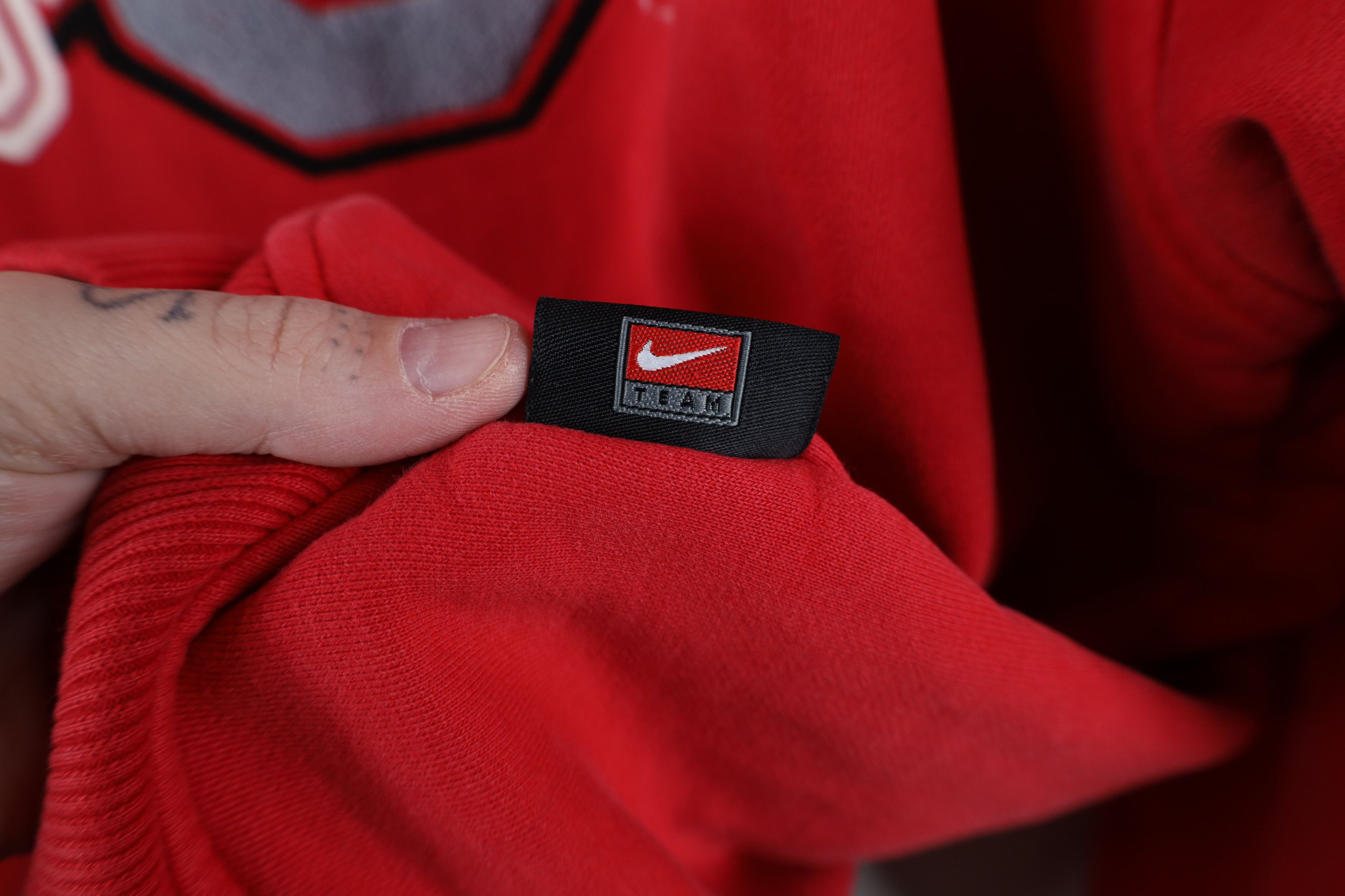 Nike Vintage Nike Center Swoosh Ohio State University Hoodie Red Size US L / EU 52-54 / 3 - 10 Thumbnail