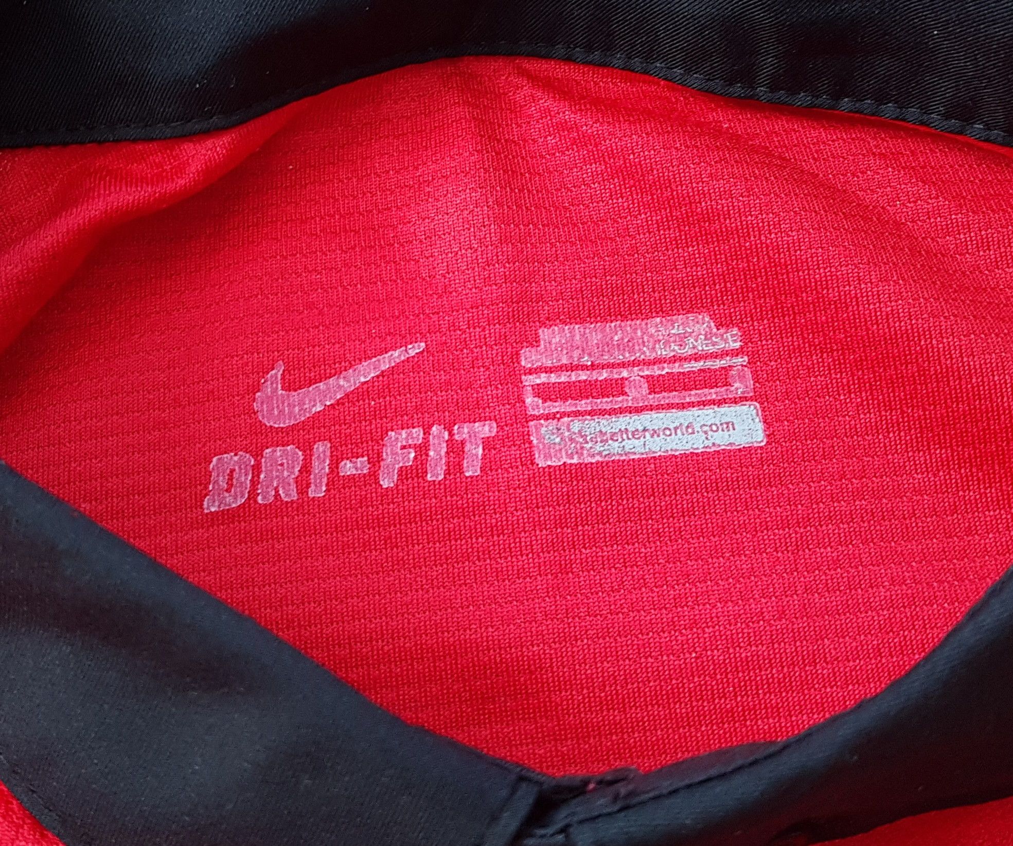 Nike MANCHESTER UNITED 2013-14 NIKE HOME JERSEY SHIRT SOCCER sz L Size US L / EU 52-54 / 3 - 15 Thumbnail