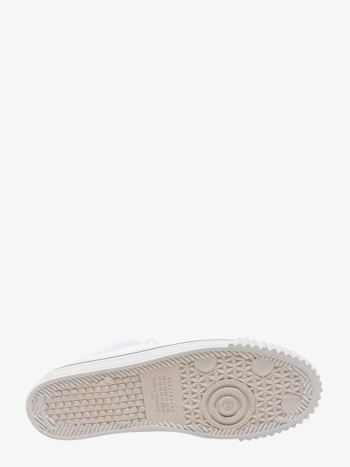 Maison Margiela oc11z1025 Low-Top Sneakers in White Size US 10 / EU 43 - 4 Thumbnail