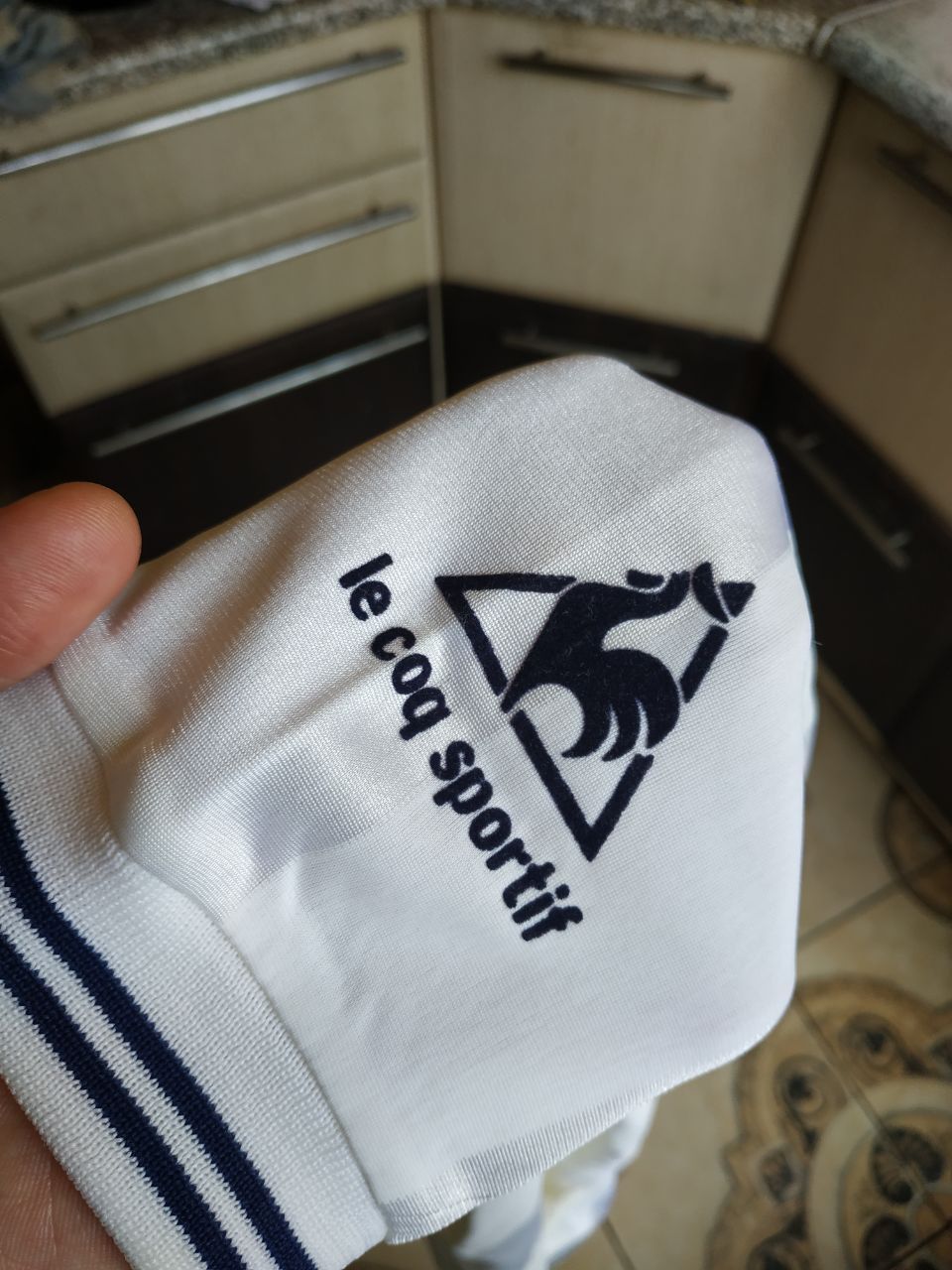 Le Coq Sportif Archive 1983-85 Tottenham Hotspur Home Jersey Le Coq Sportif Size US M / EU 48-50 / 2 - 2 Thumbnail