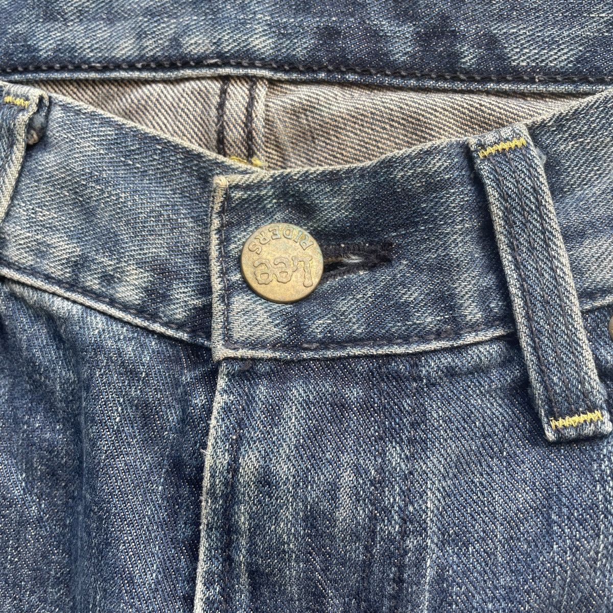 Japanese Brand × Jean × Vintage Vintage Japanese Brand Distressed Jeans Faded Denim Pants Size US 31 - 7 Thumbnail