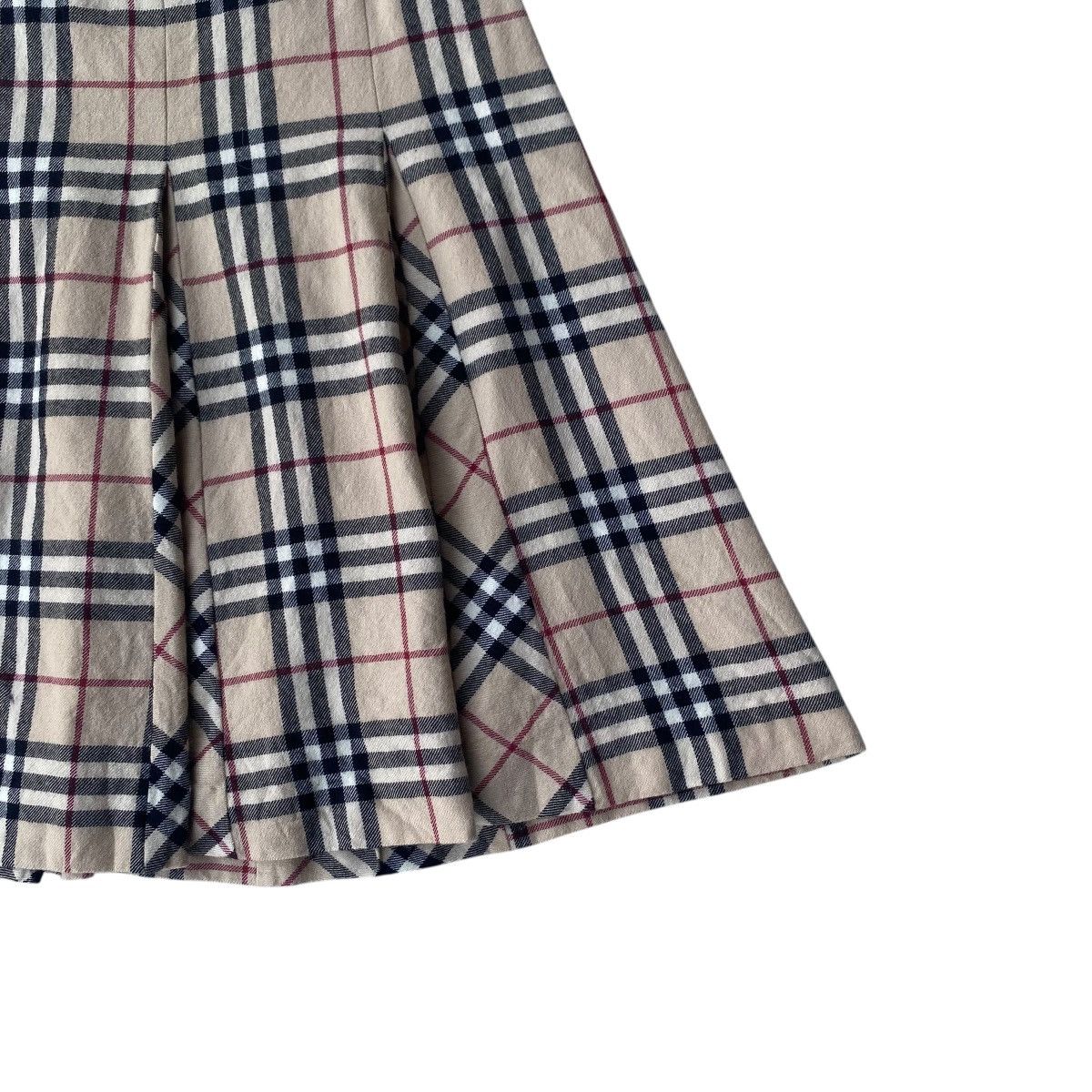 Burberry ‼️LAST DROP‼️Burberry London Iconic Nova check Pleated Skirt Size 26" / US 2 / IT 38 - 5 Thumbnail
