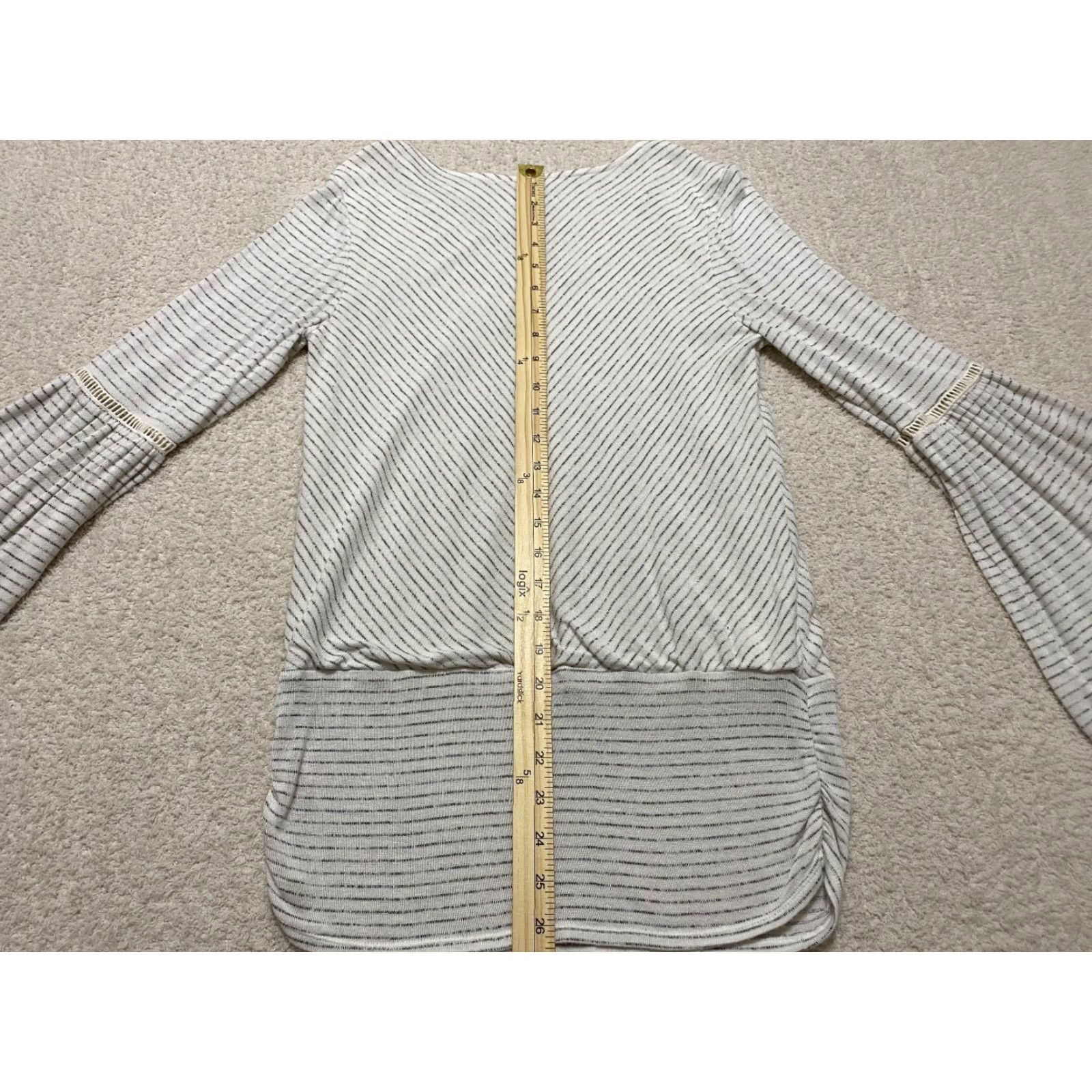 Vintage Knox Rose Shirt Womens Small White Rayon V-Neck Long Sleeve Striped Bell Sleeve Casual Blouse Size S / US 4 / IT 40 - 7 Thumbnail