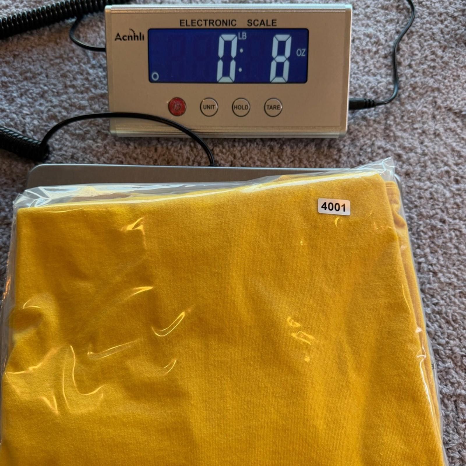 Nike Vintage Y2K Nike Center Oval Logo T-Shirt Mens XL Yellow Size US XL / EU 56 / 4 - 7 Thumbnail