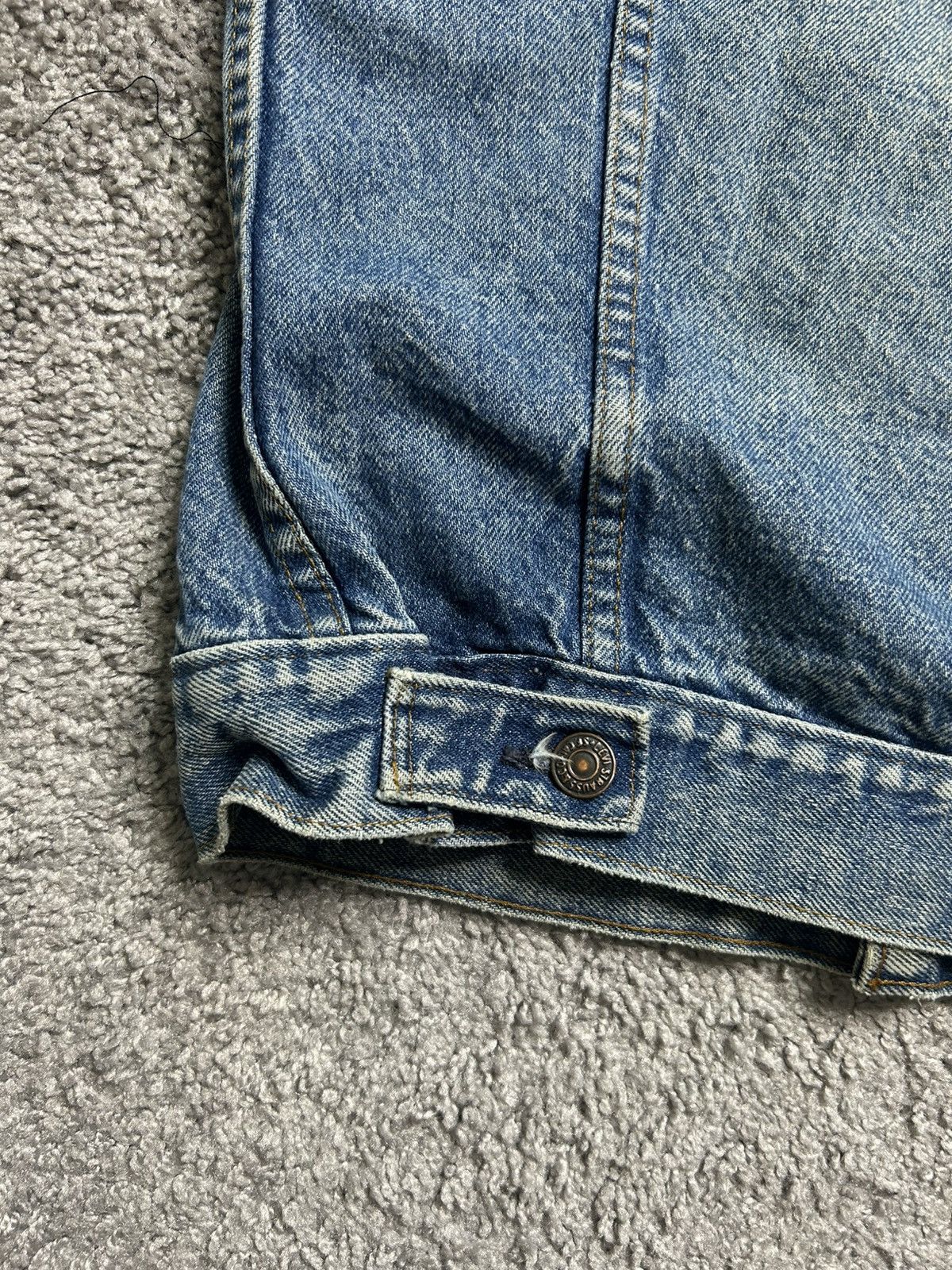 Levi's Vintage 80s Levi’s Denim Vest Jacket Button USA Faded Size US S / EU 44-46 / 1 - 8 Thumbnail