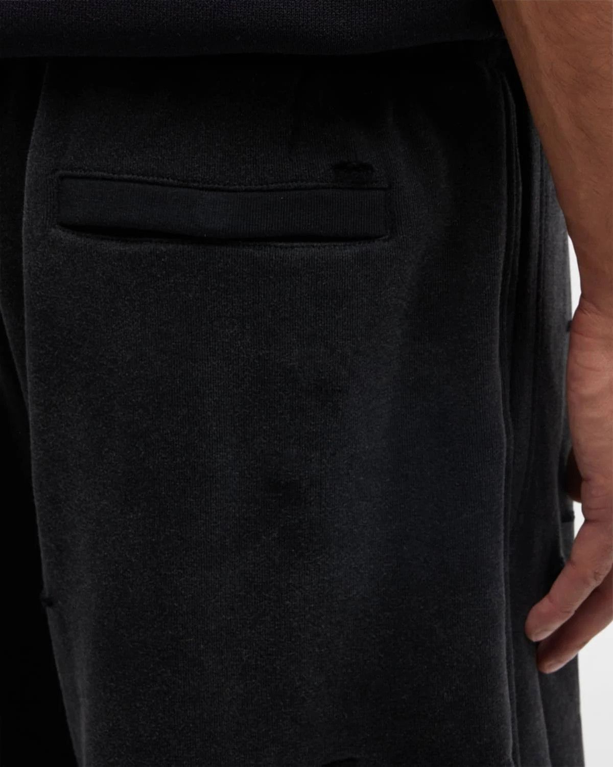 Givenchy os11x0724 Archetype Shorts in Black Size US 34 / EU 50 - 4 Thumbnail