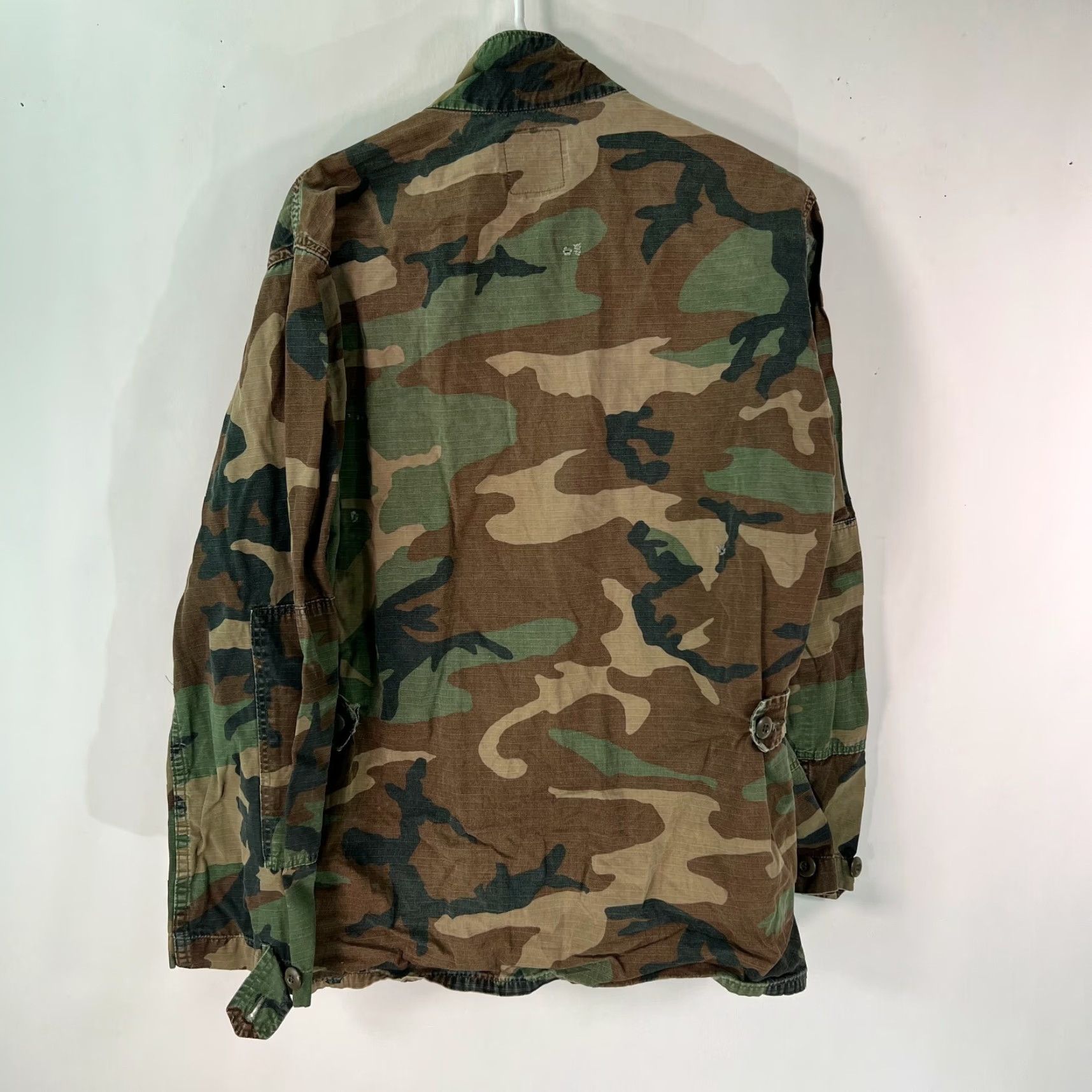 Vintage Vintage Military Jacket Men Large Camouflage Long Sleeves Pockets Cotton Blend Army Style Size US L / EU 52-54 / 3 - 2 Thumbnail