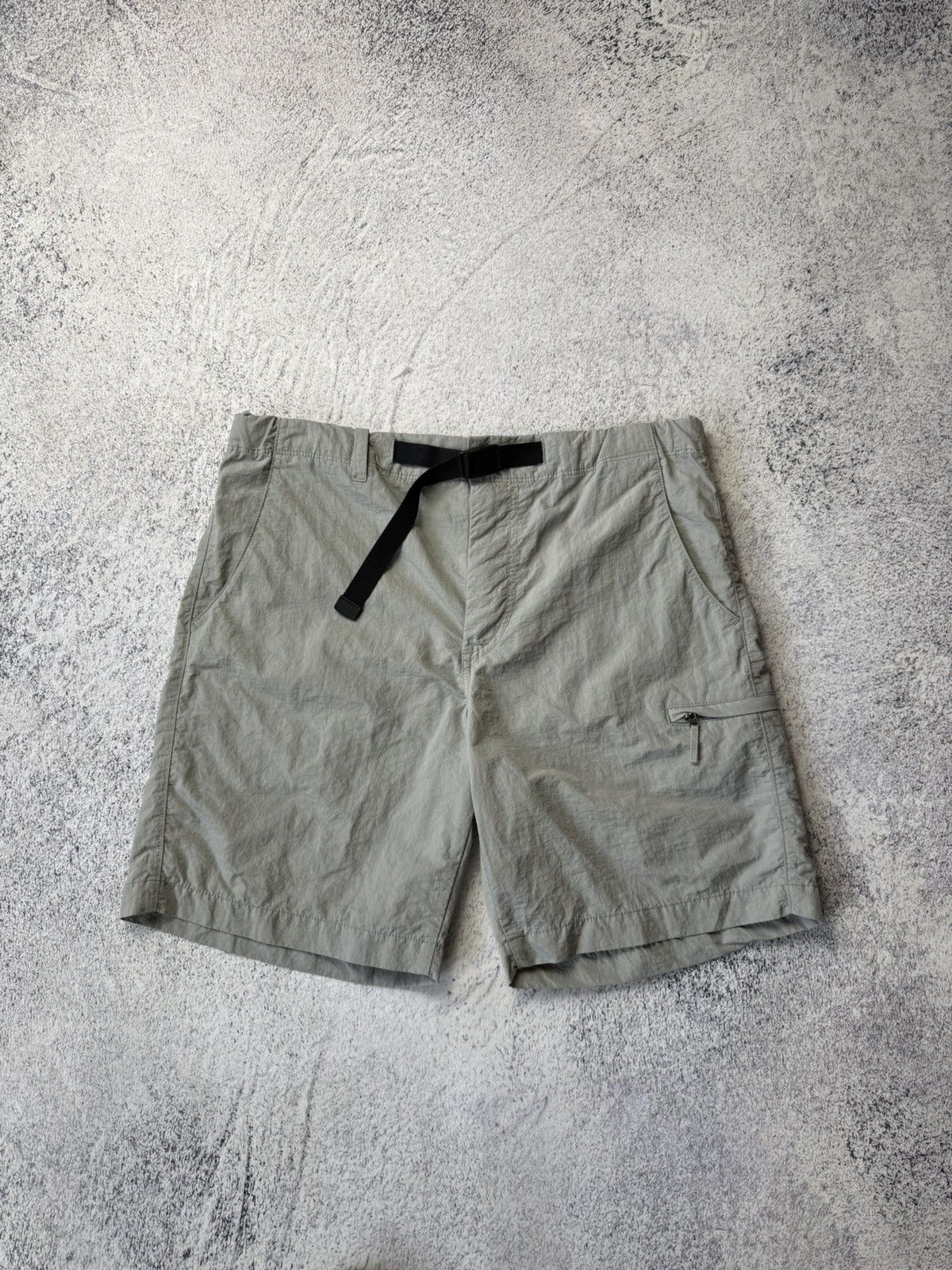 Japanese Brand Uniqlo Cargo Shorts Size US 32 / EU 48 - 1 Thumbnail