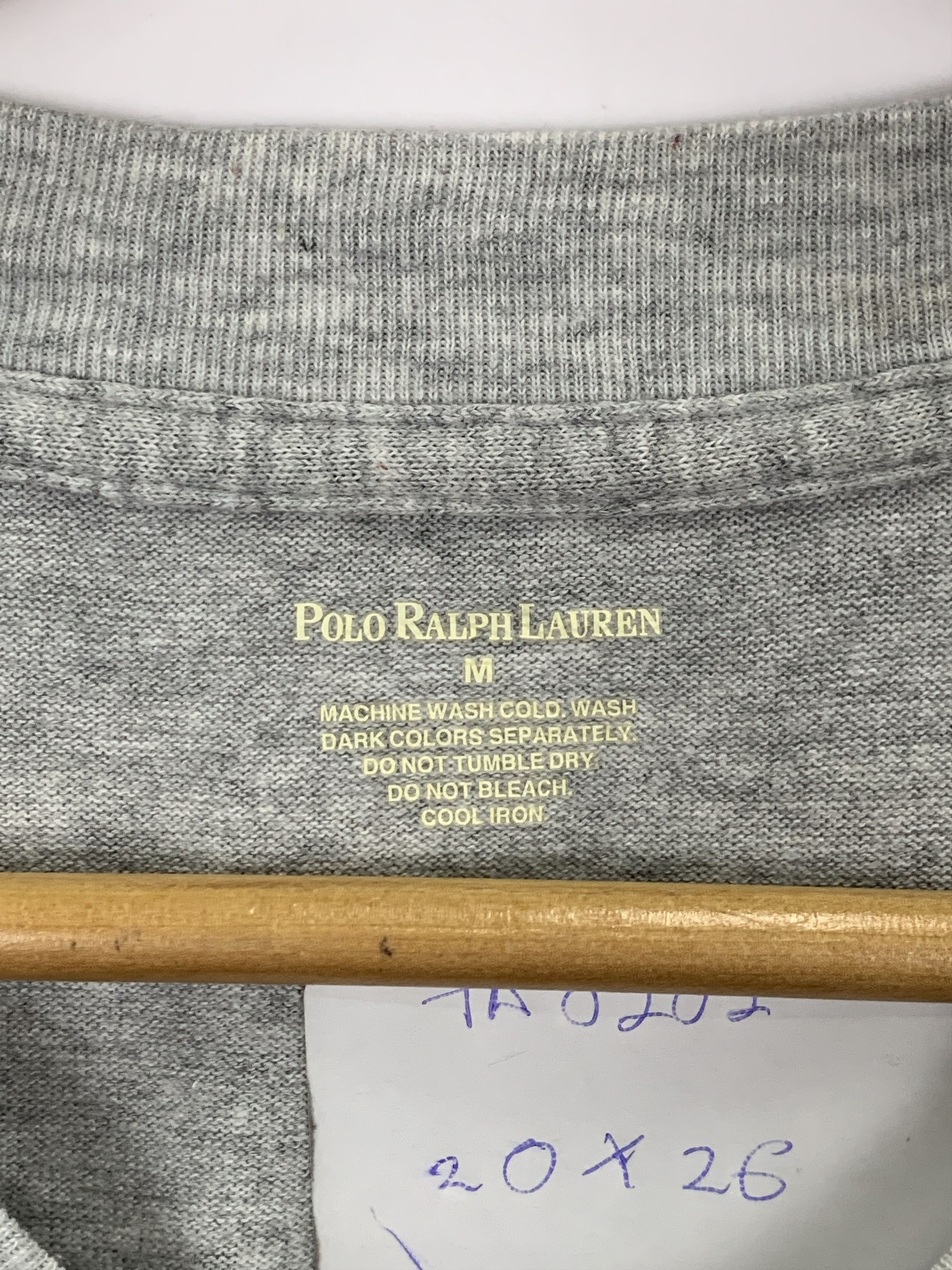 Vintage Vintage Polo Ralph Lauren Plain Tee TA0202 Size US M / EU 48-50 / 2 - 5 Thumbnail