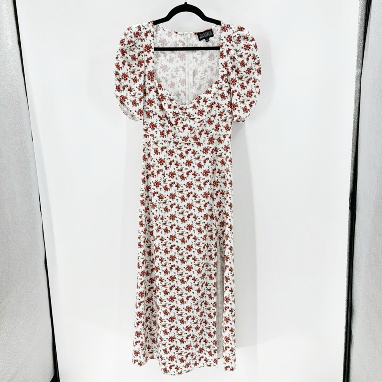 Other Danielle Bernstein White red Floral Midi Dress Puff Sleeve Size XS / US 0-2 / IT 36-38 - 2 Thumbnail