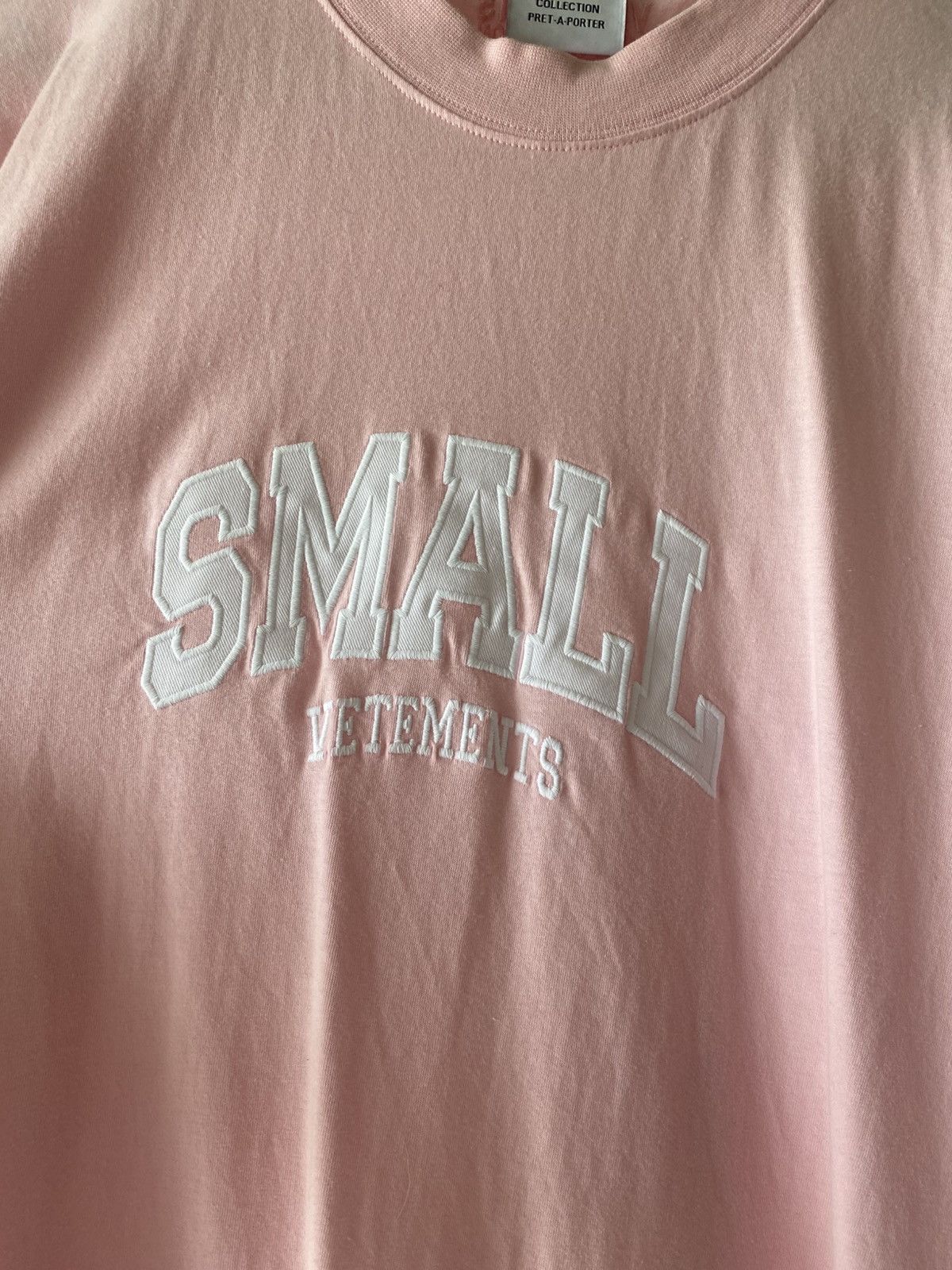 Vetements Vetements "Small" T-shirt Size US L / EU 52-54 / 3 - 2 Thumbnail