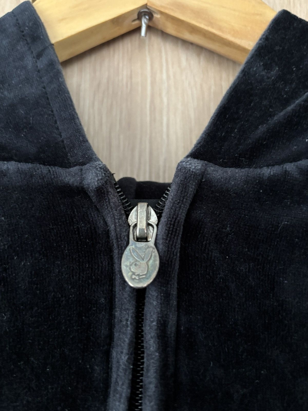 Playboy VINTAGE VELOUR PLAYBOY ZIP HOODIE Y2K STYLE Size S / US 4 / IT 40 - 3 Thumbnail
