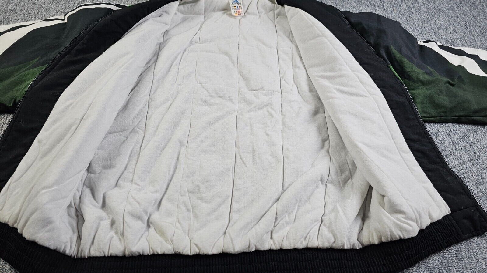 Adidas Vintage 1995 Adidas Germany DSV Padded Ski Puffer Jacket M Size US M / EU 48-50 / 2 - 6 Thumbnail