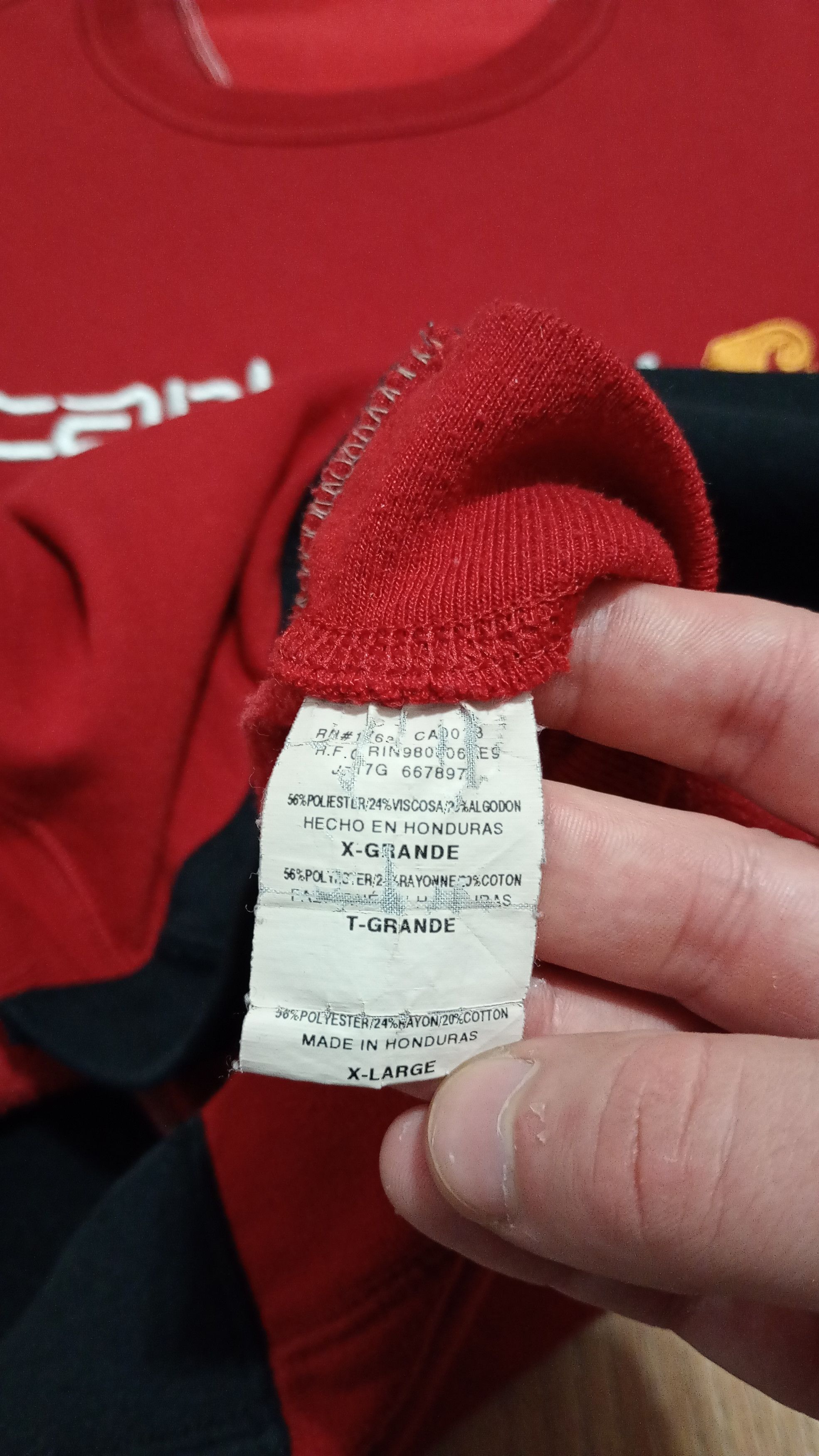Carhartt Carhartt Reworked Sweatshirt Vintage Size US XL / EU 56 / 4 - 5 Thumbnail