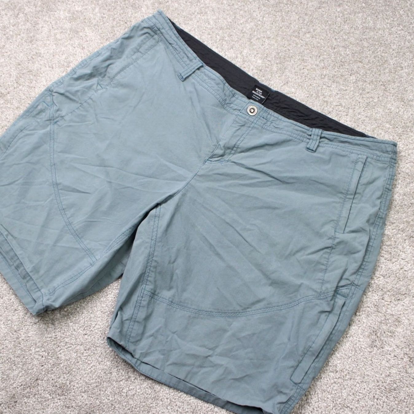 Vintage Kuhl Shorts Womens 22W Blue Stretch Spire 11" Zip Cargo Hiking Utility Outdoor Size 40" / US 18 - 2 Thumbnail