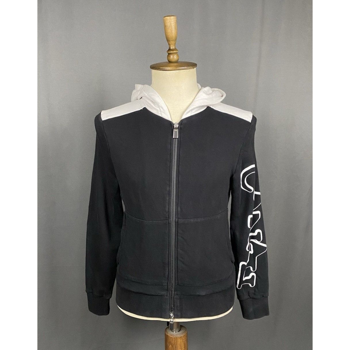 Canali Canali Big Logo Men's Black Full Zip Hoodie Sweater Size 46 Size US S / EU 44-46 / 1 - 1 Thumbnail