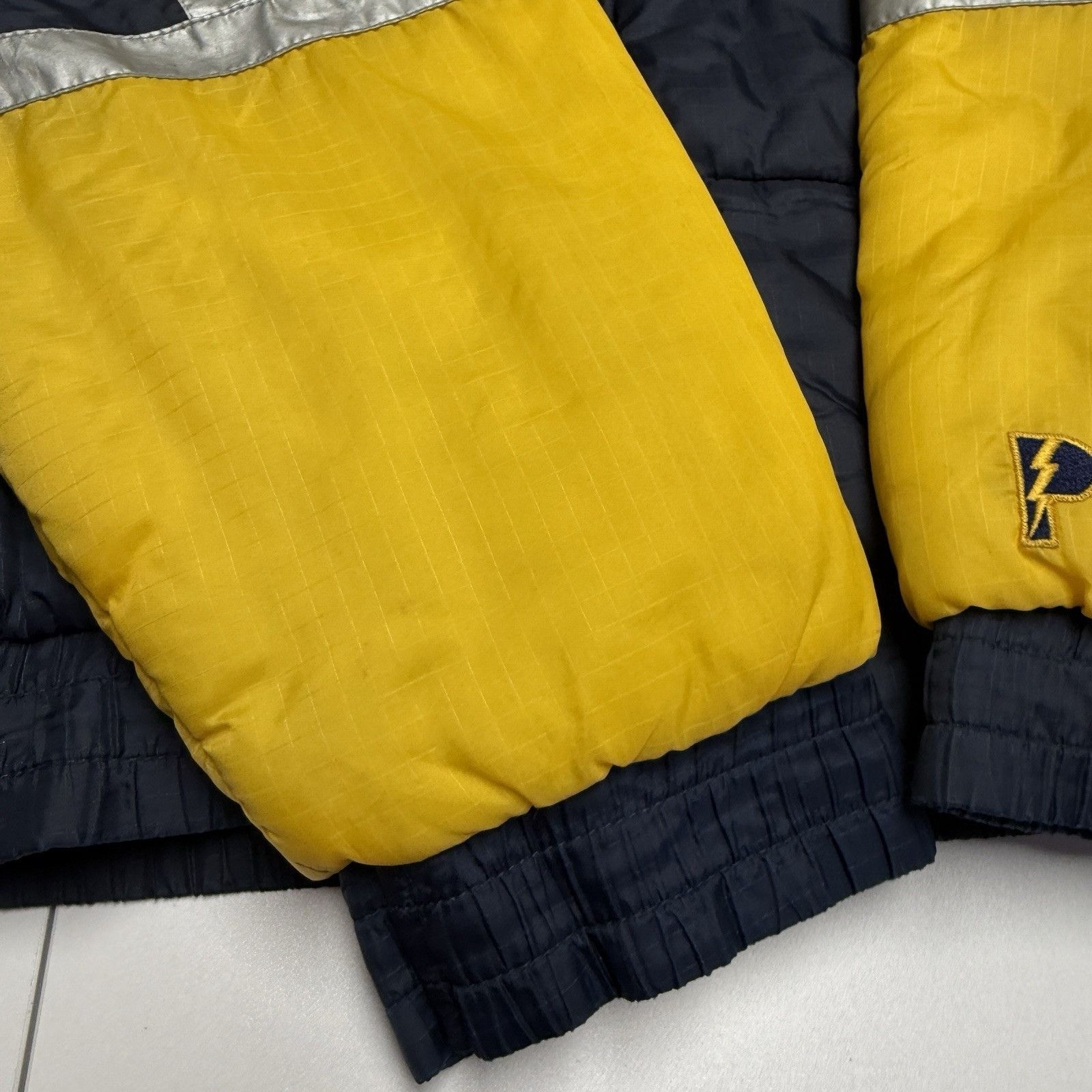 Pro Player Vintage Pro Player University of Michigan Reversible Puffer Size US XXL / EU 58 / 5 - 7 Thumbnail