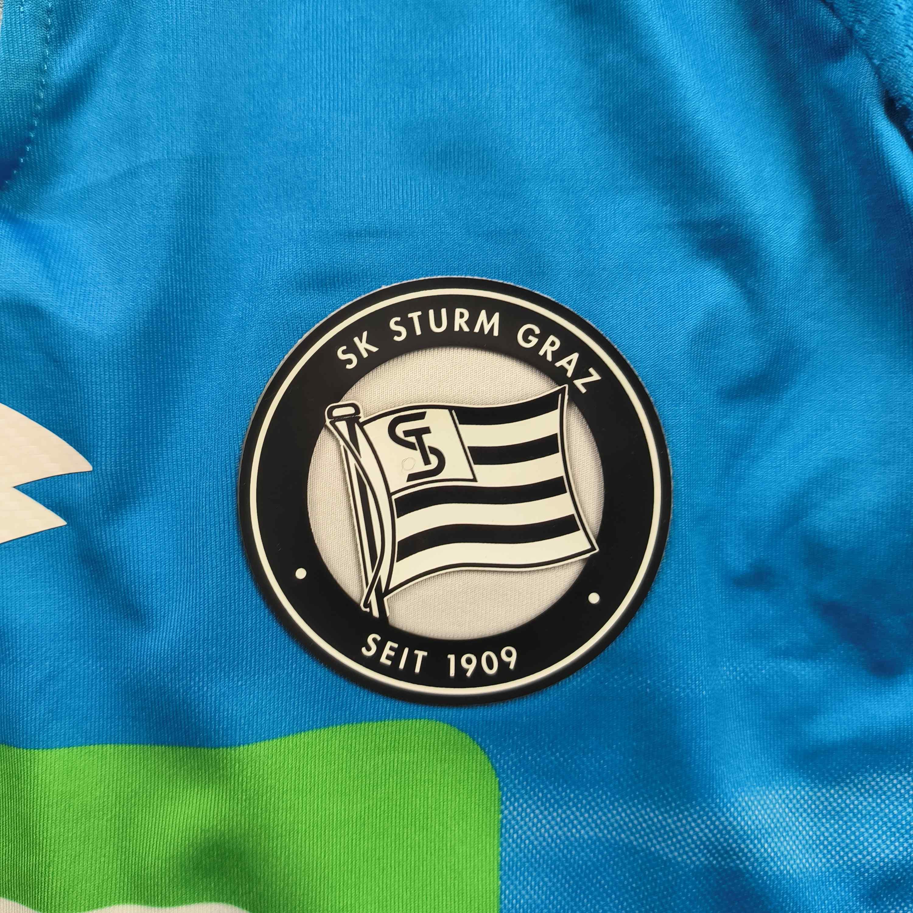 Lotto Sport Sturm Graz 2015-16 Lotto GK Lück football jersey size M Size US M / EU 48-50 / 2 - 4 Thumbnail