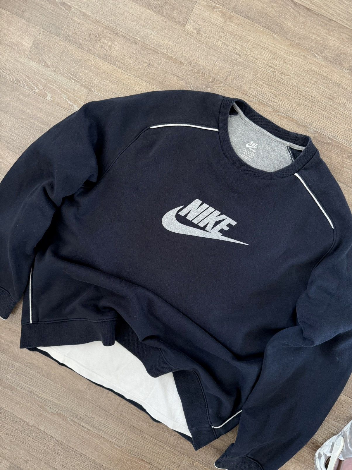 Nike Vintage Nike 00s Track Big Logo Sweatshirt Drill Jacket Size US XL / EU 56 / 4 - 4 Thumbnail