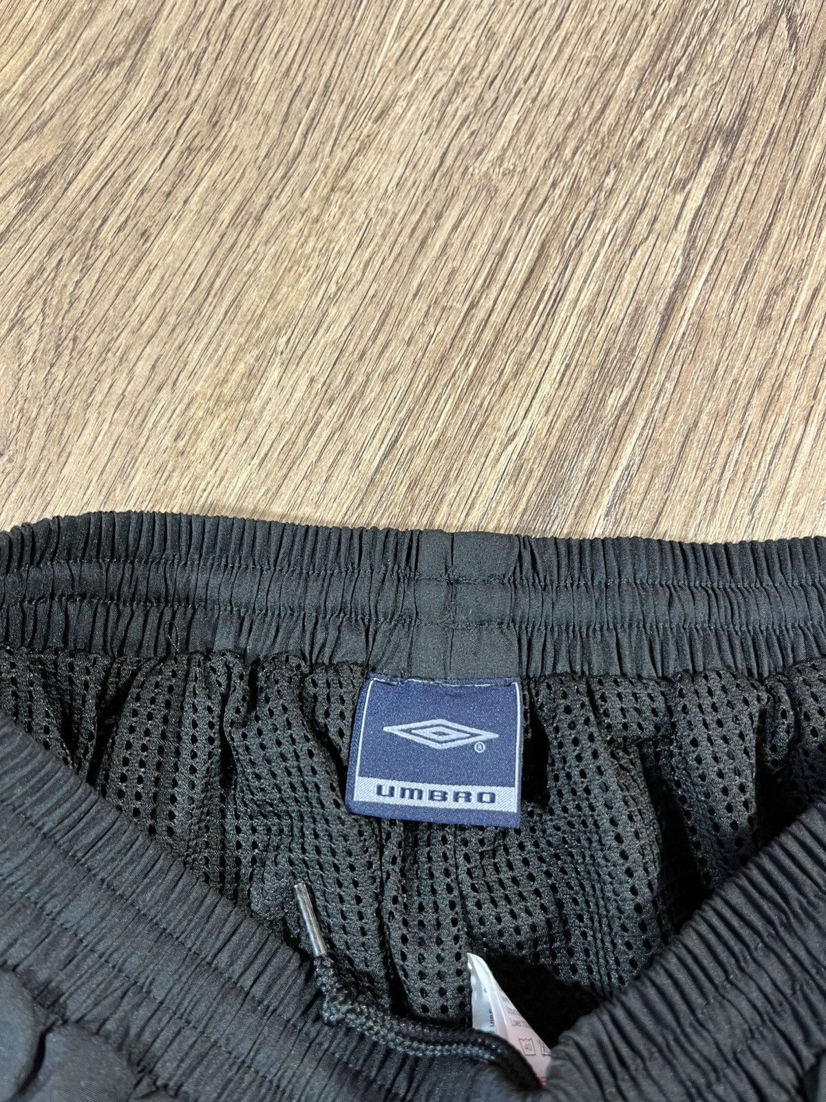 Umbro Vintage Umbro Pants Big Logo Size US 32 / EU 48 - 6 Thumbnail