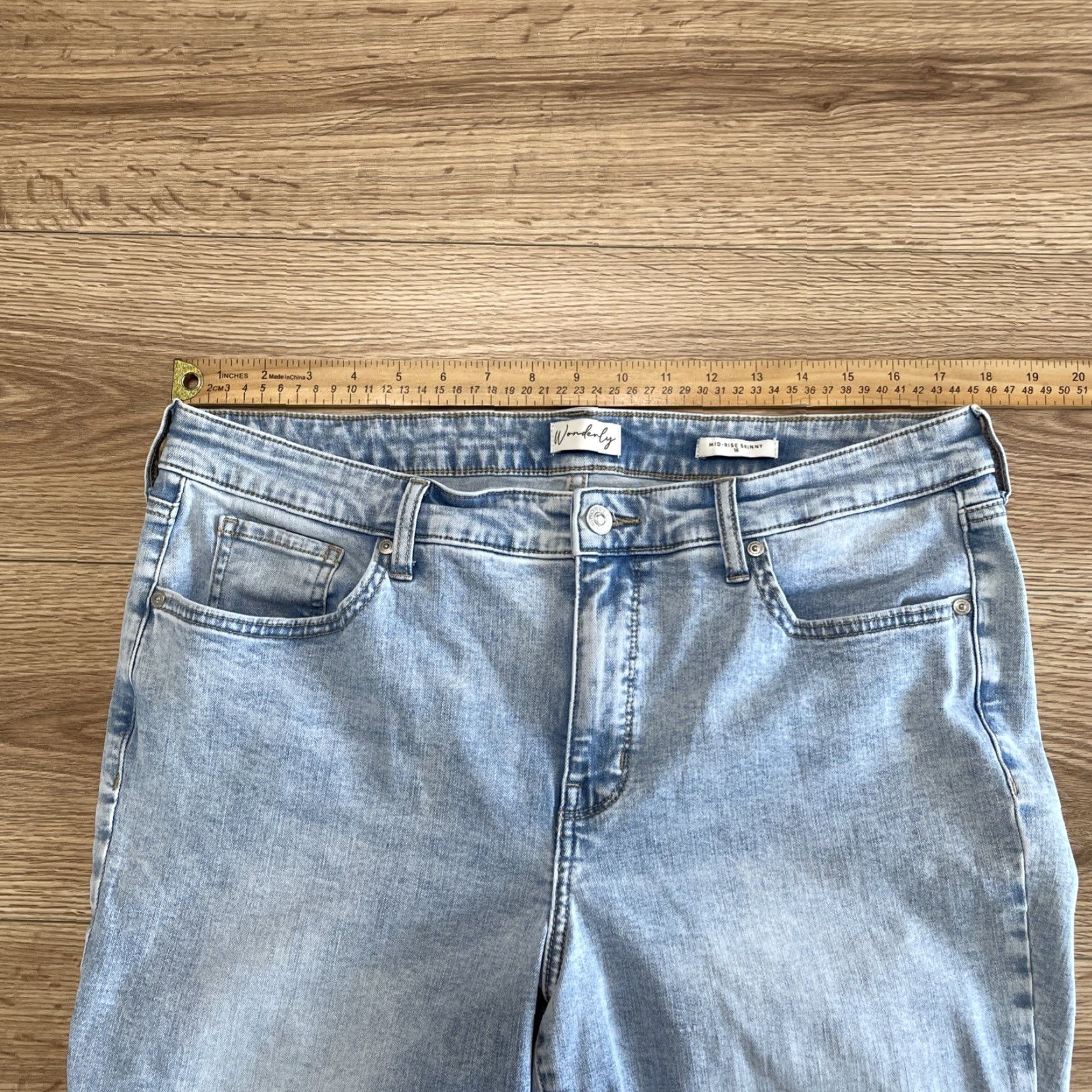 Vintage VINTAGE Wonderly Womens Denim Jeans Skinny Mid Rise Size 16 Blue Light Wash Womens Size 38" / US 16 / IT 52 - 4 Thumbnail