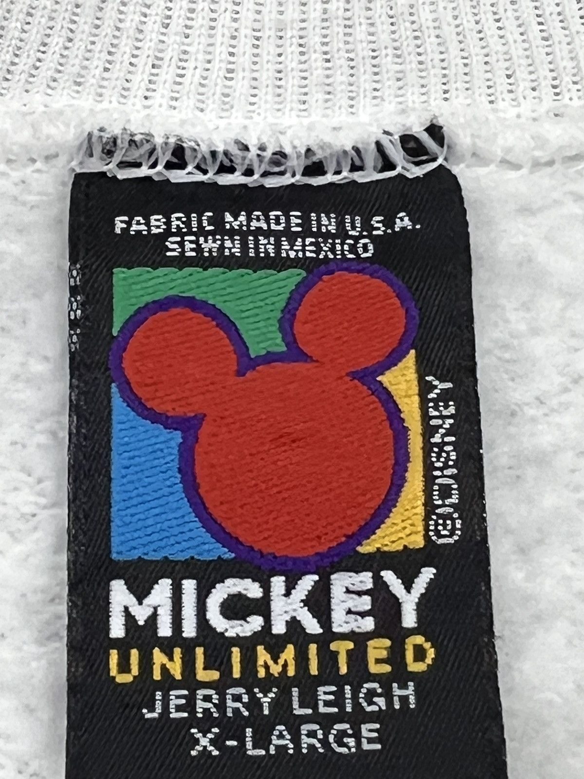 Disney Vintage 90s Mickey & Minnie Mouse Crewneck Sweatshirt Size US XL / EU 56 / 4 - 5 Thumbnail