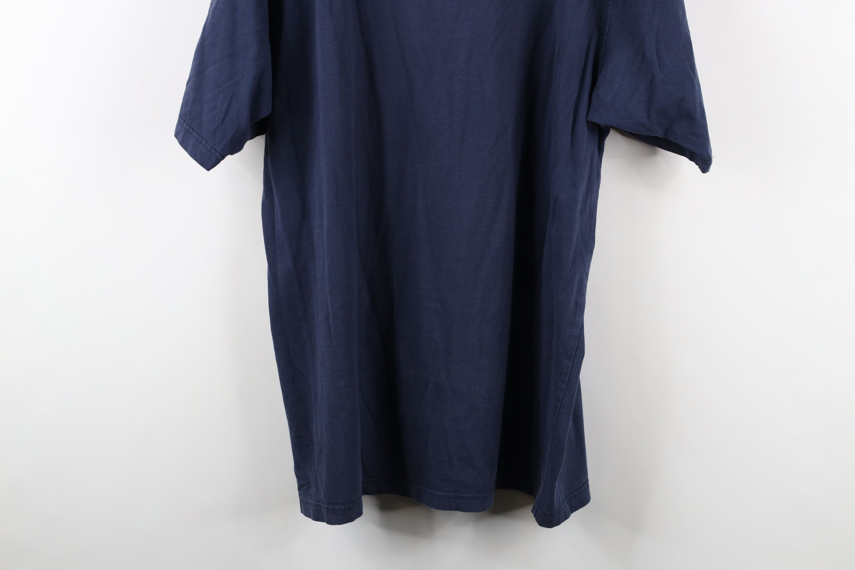 Nike × Vintage Vintage 90s Y2K Nike Travis Scott Center Swoosh T-Shirt Blue Size US L / EU 52-54 / 3 - 14 Thumbnail