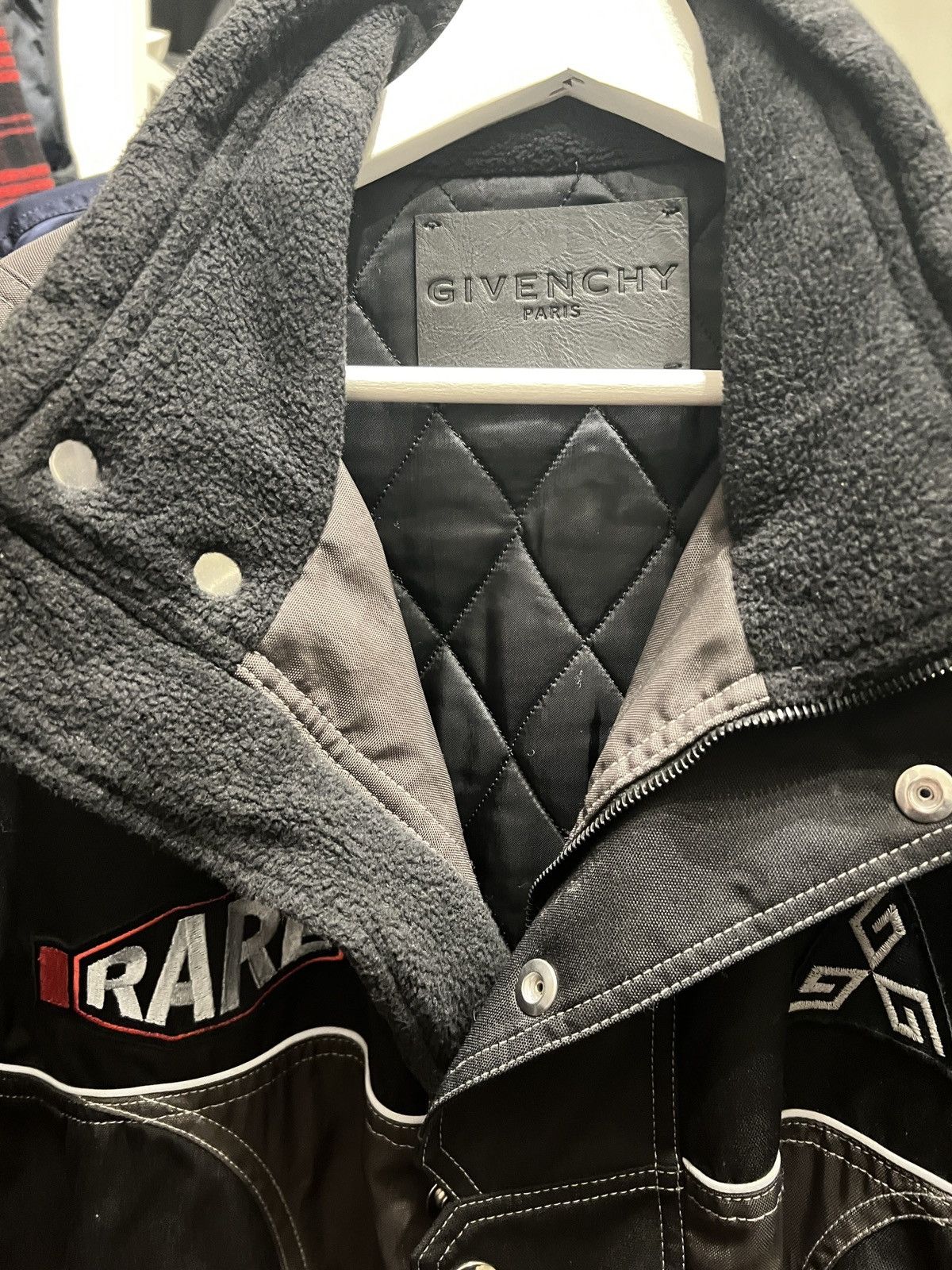 Givenchy Givenchy x Rare Spirit SS2020 multi logo motorcycle jacket Size US M / EU 48-50 / 2 - 5 Thumbnail