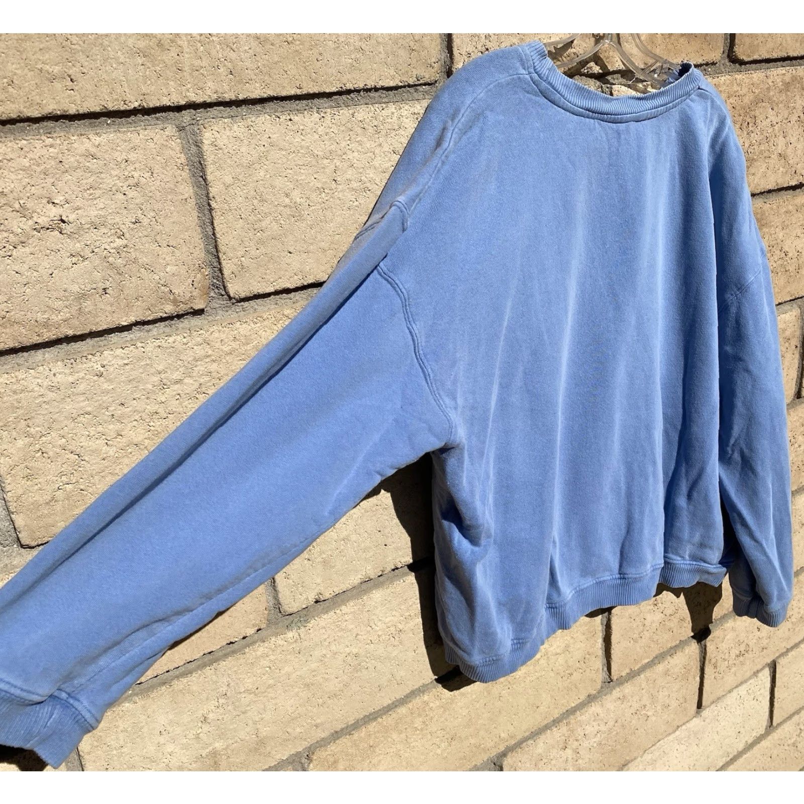 Equipment VINTAGE BUM Equipment Sweatshirt L XL Periwinkle Blue 90s Crewneck Distressed Graphic Print Men Size US L / EU 52-54 / 3 - 5 Thumbnail